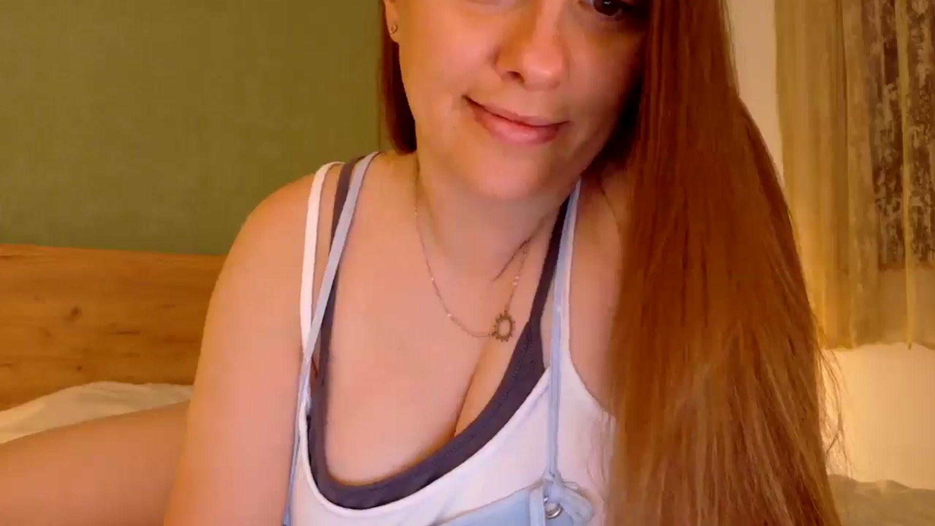 Gallery image thumbnail from QueenOfTease_'s myfreecams stream on, 09/07/2025, 06:06 image 15 of 20