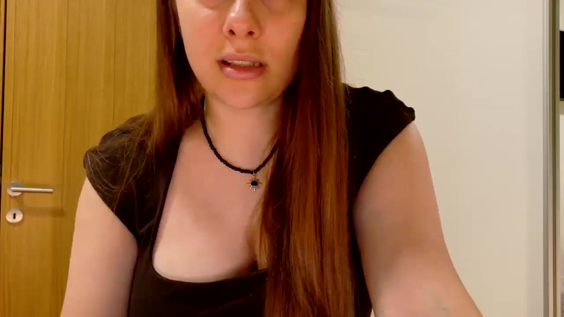 Gallery image thumbnail from QueenOfTease_'s myfreecams stream on, 09/14/2025, 06:44 image 11 of 20