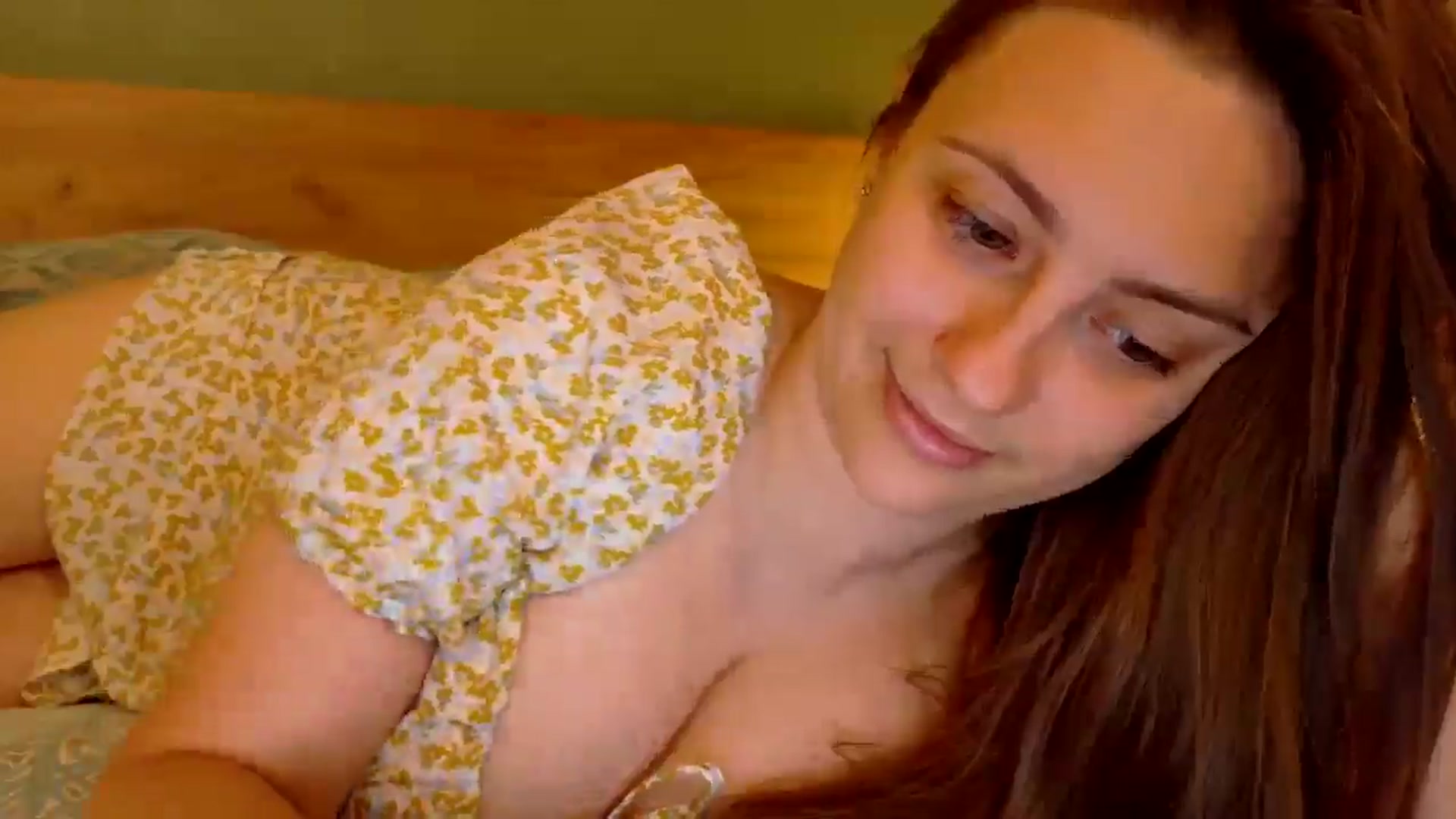 Gallery image thumbnail from QueenOfTease_'s myfreecams stream on, 09/16/2025, 07:31 image 10 of 20