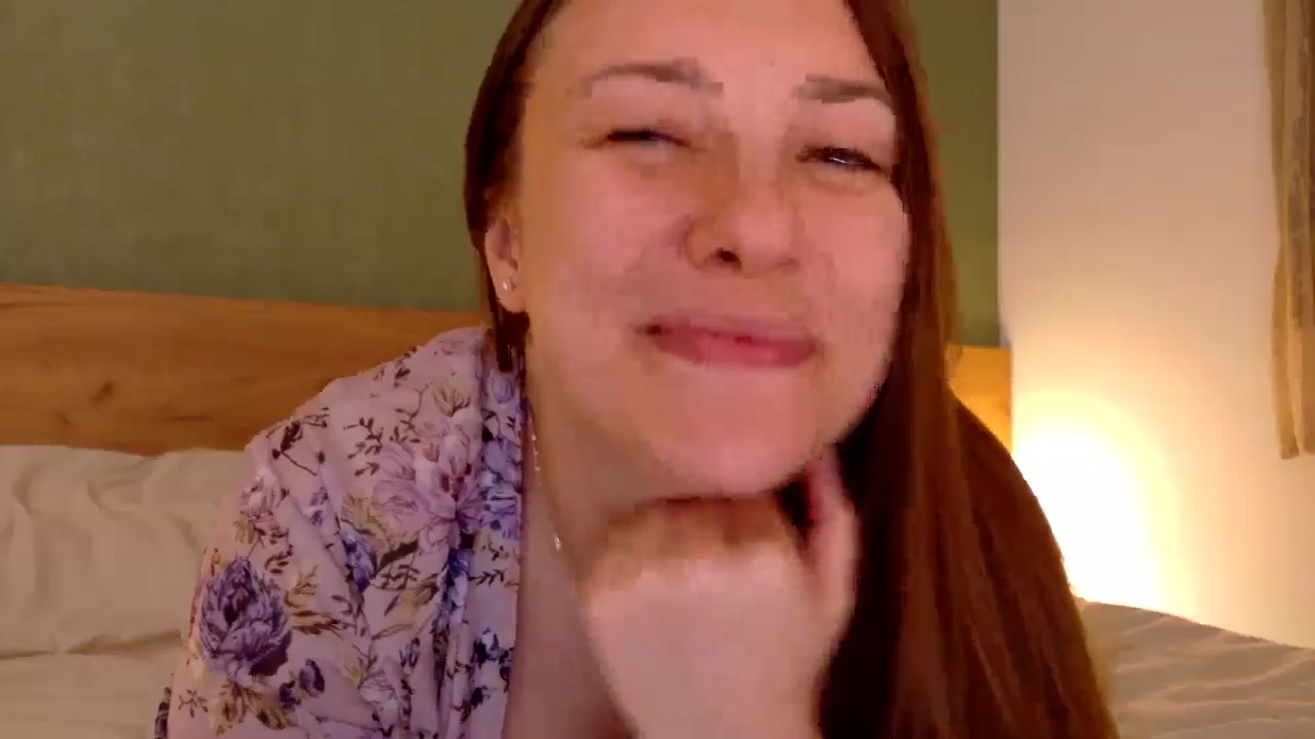 Gallery image thumbnail from QueenOfTease_'s myfreecams stream on, 09/19/2025, 07:31 image 7 of 20