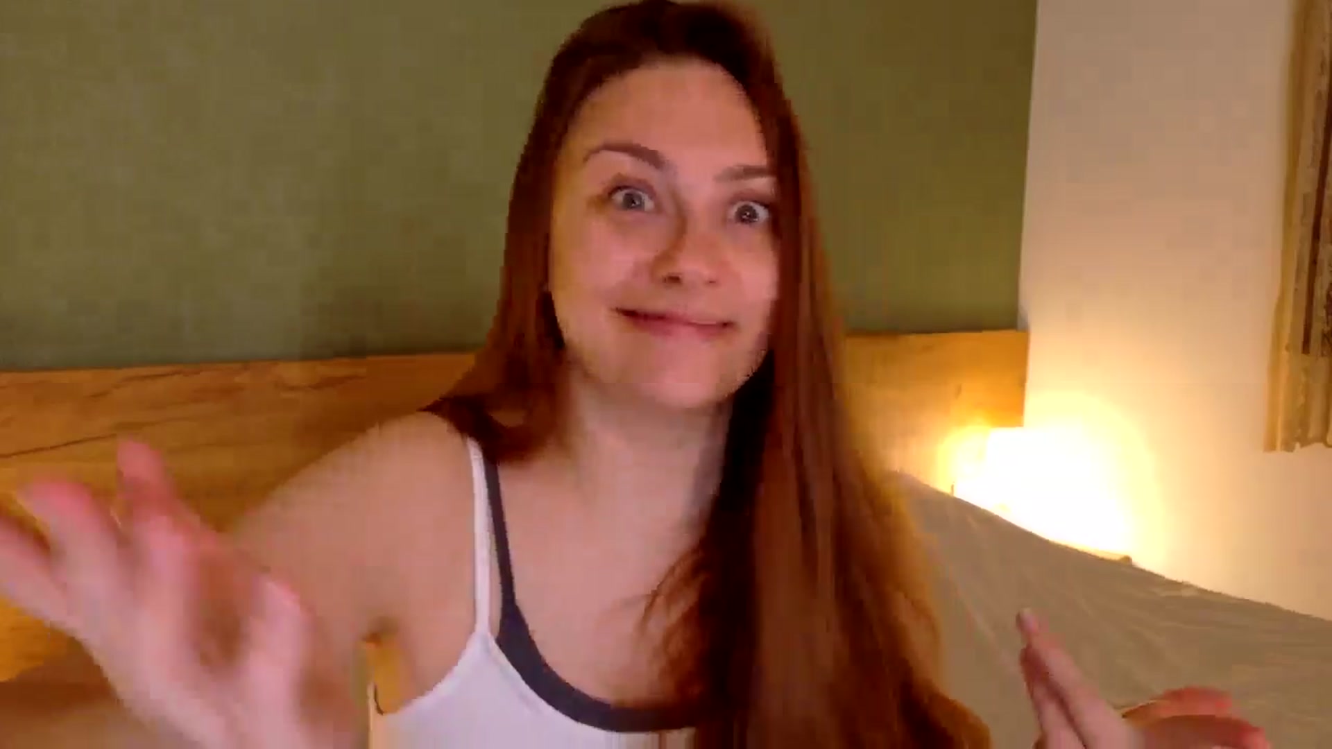 Gallery image thumbnail from QueenOfTease_'s myfreecams stream on, 09/23/2025, 06:02 image 17 of 20