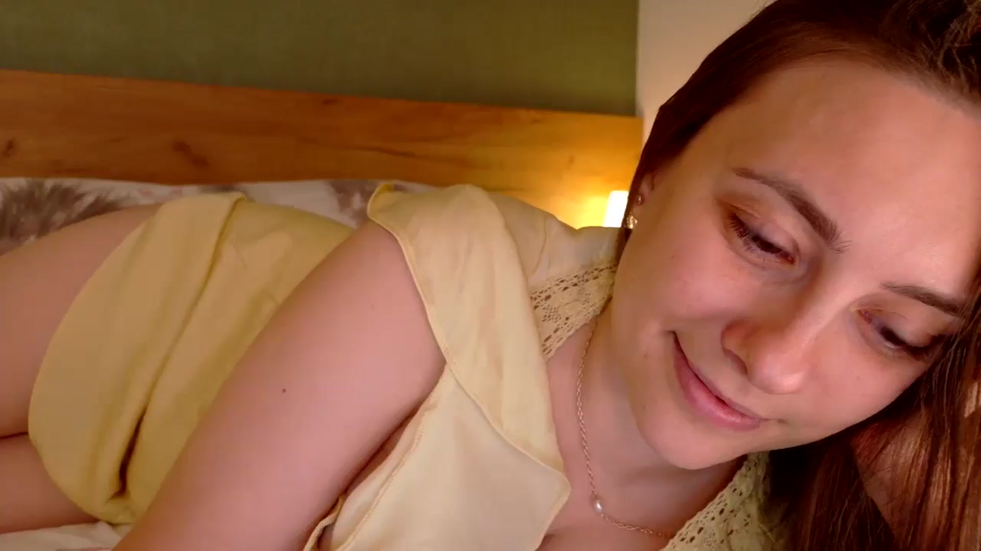 Gallery image thumbnail from QueenOfTease_'s myfreecams stream on, 09/29/2025, 07:01 image 16 of 20