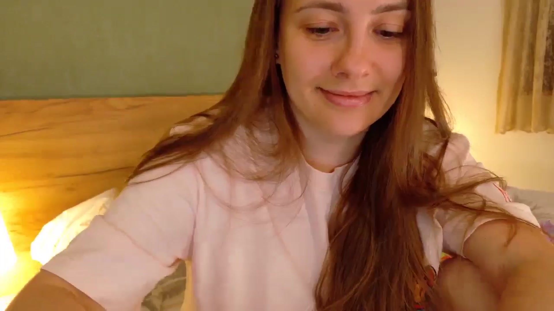 Gallery image thumbnail from QueenOfTease_'s myfreecams stream on, 10/01/2025, 06:18 image 5 of 20