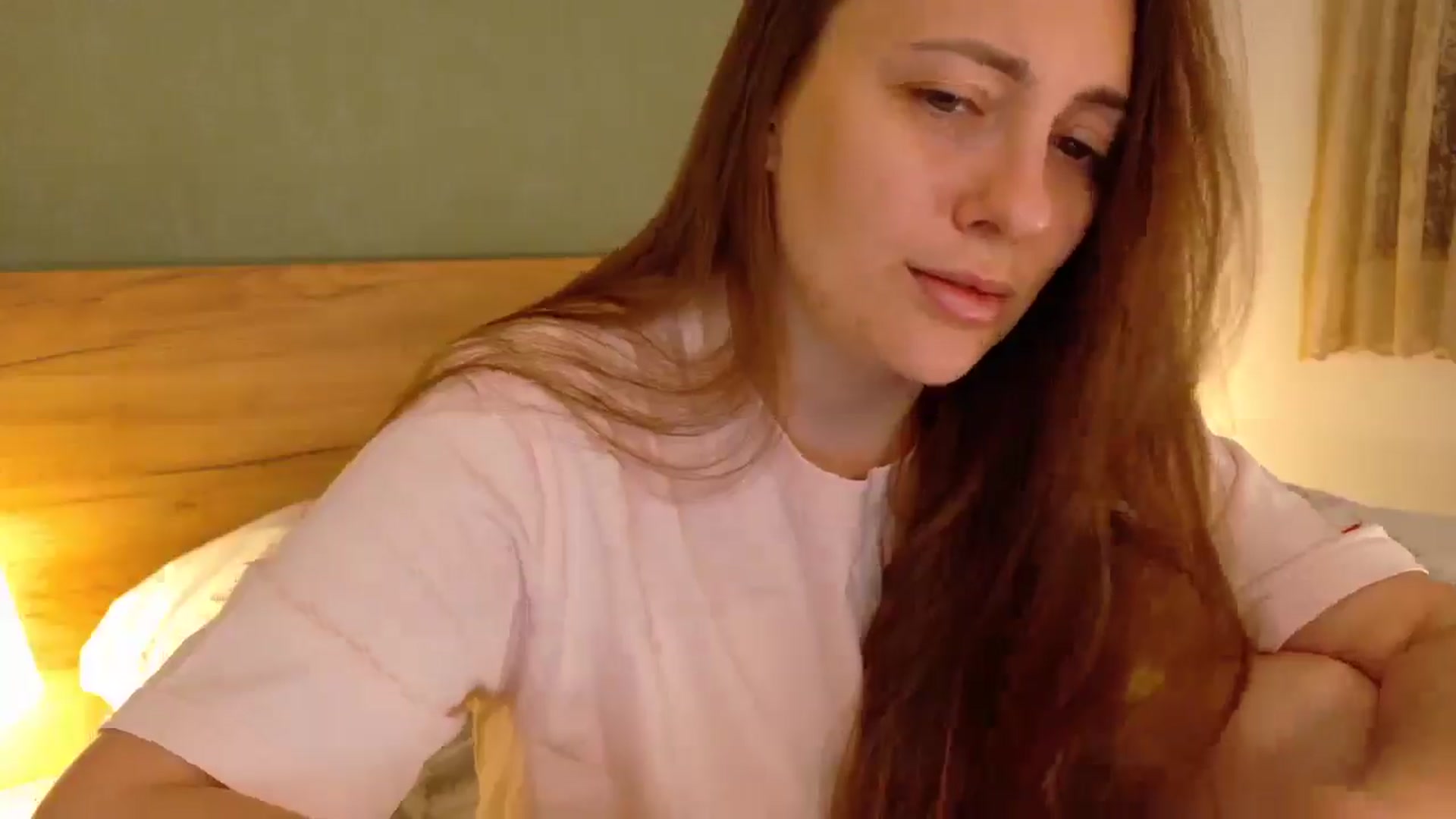 Gallery image thumbnail from QueenOfTease_'s myfreecams stream on, 10/01/2025, 06:18 image 4 of 20