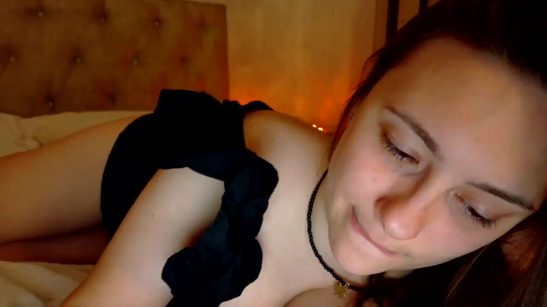 Gallery image thumbnail from QueenOfTease_'s myfreecams stream on, 10/08/2025, 07:13 image 15 of 20