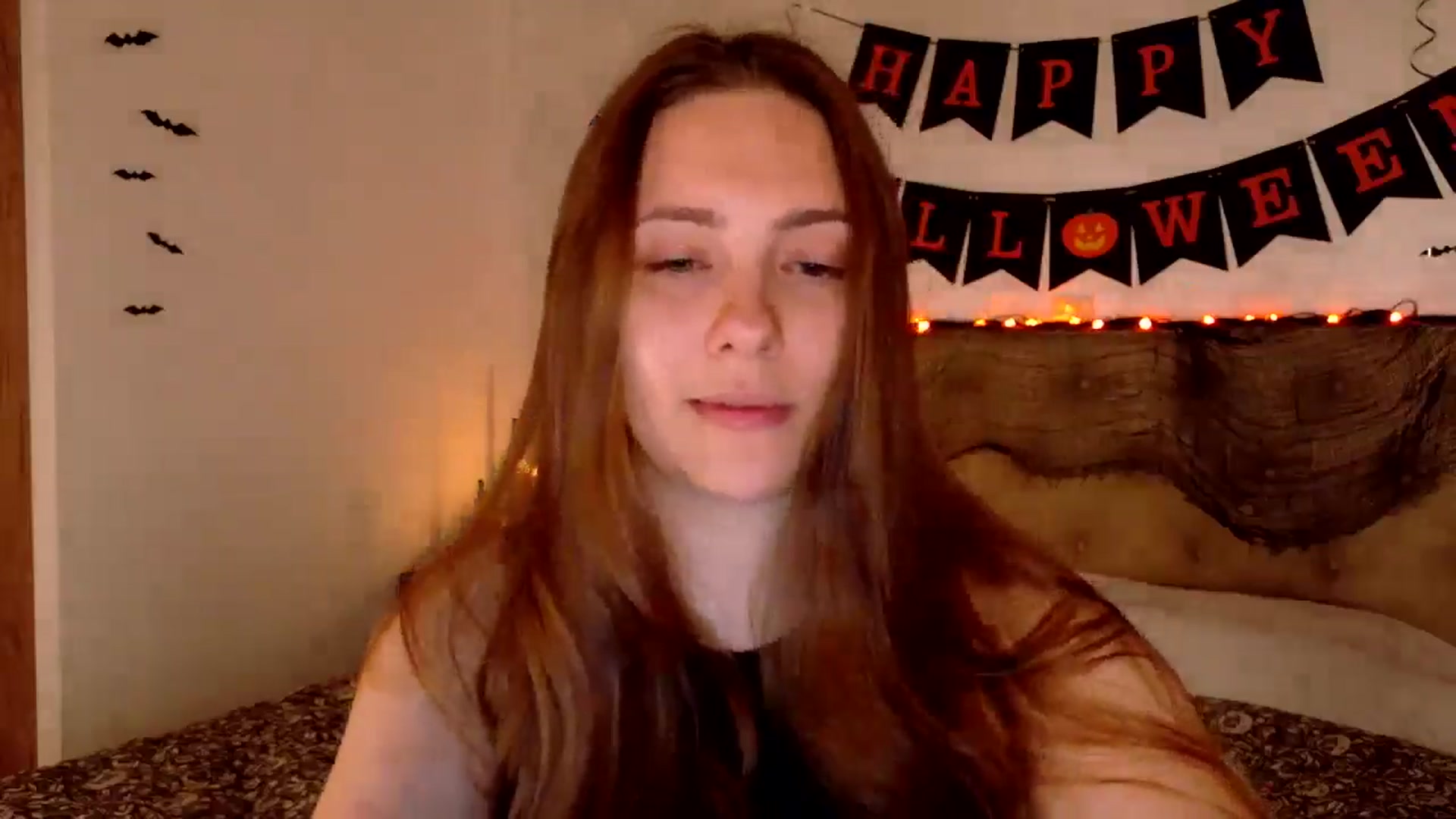 Gallery image thumbnail from QueenOfTease_'s myfreecams stream on, 10/12/2025, 06:42 image 3 of 20