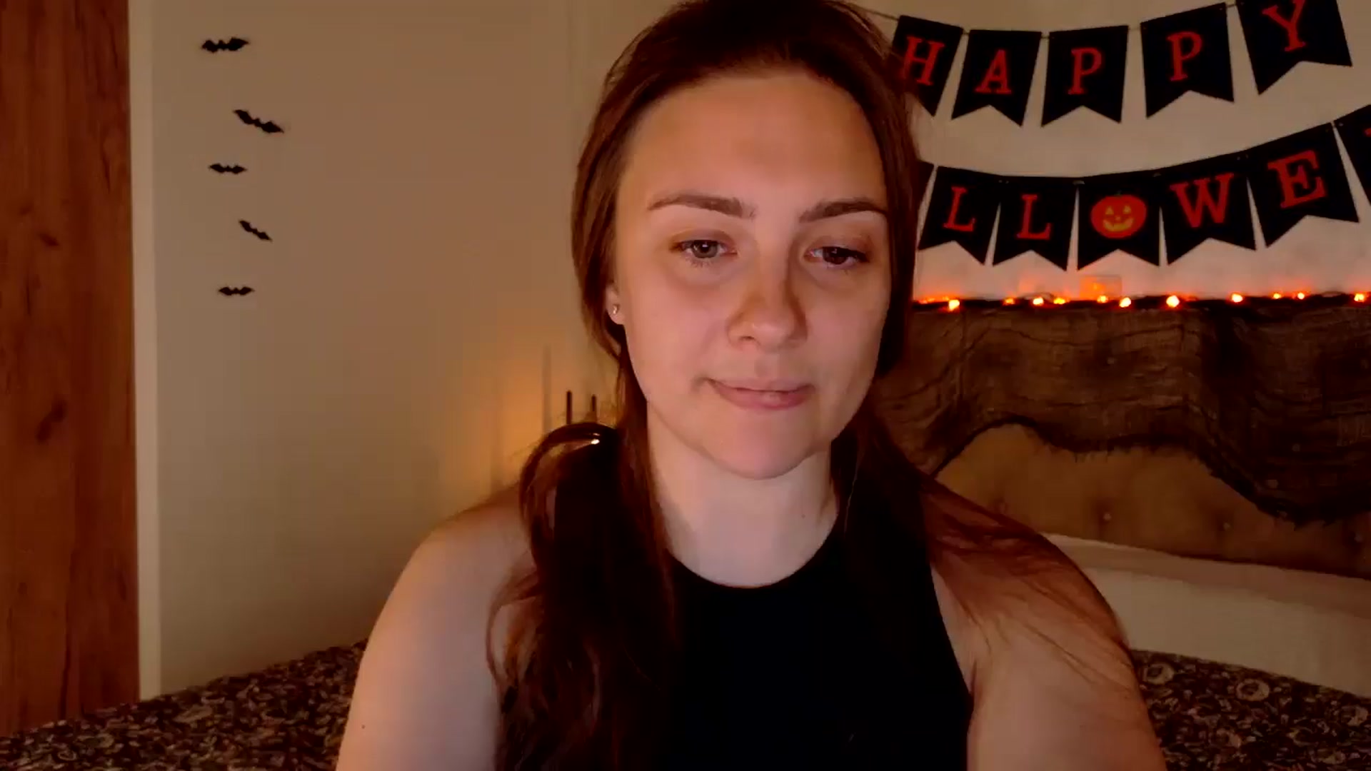 Gallery image thumbnail from QueenOfTease_'s myfreecams stream on, 10/12/2025, 06:42 image 12 of 20