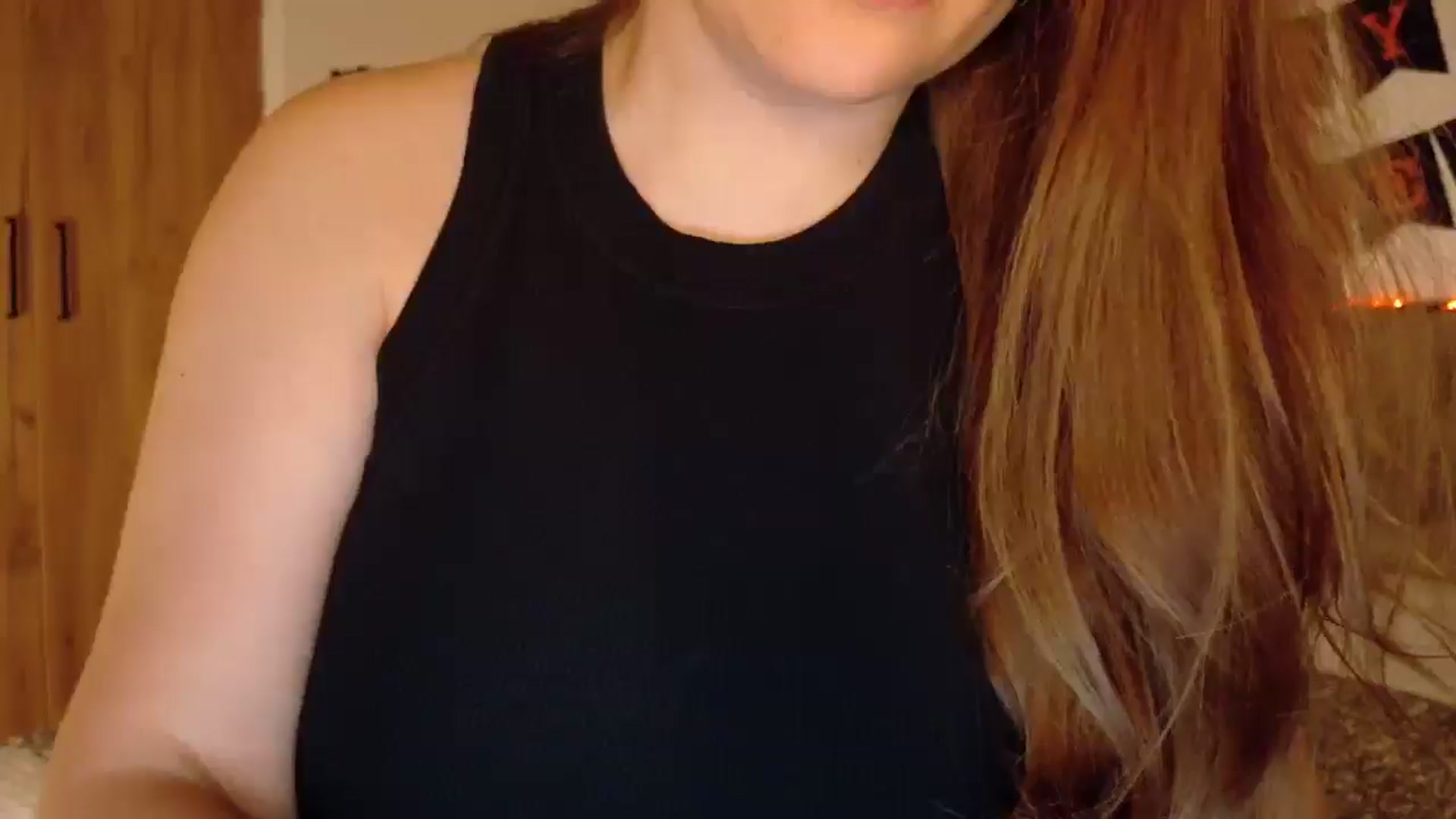 Gallery image thumbnail from QueenOfTease_'s myfreecams stream on, 10/12/2025, 07:09 image 17 of 20