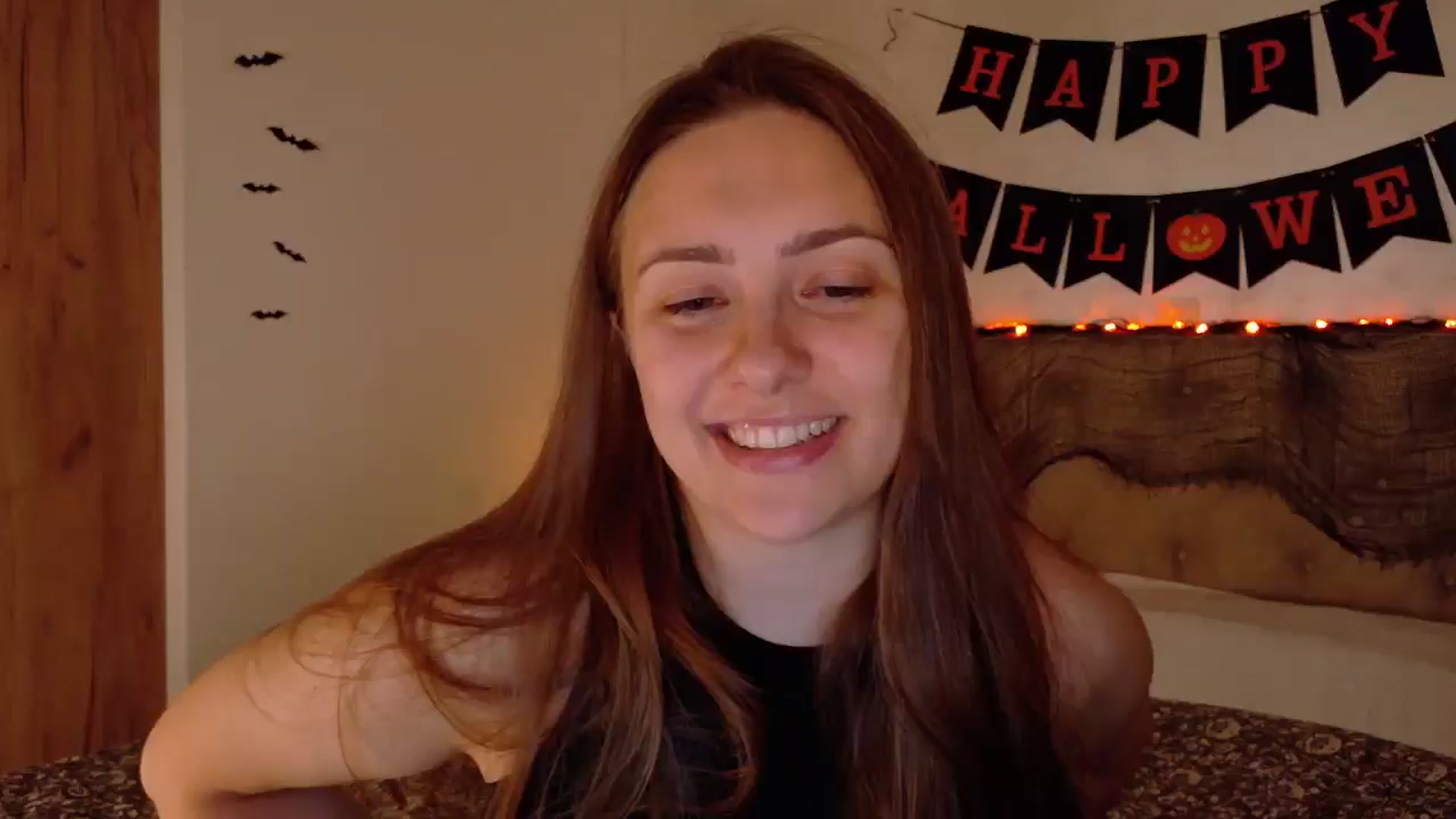 Gallery image thumbnail from QueenOfTease_'s myfreecams stream on, 10/12/2025, 07:09 image 15 of 20