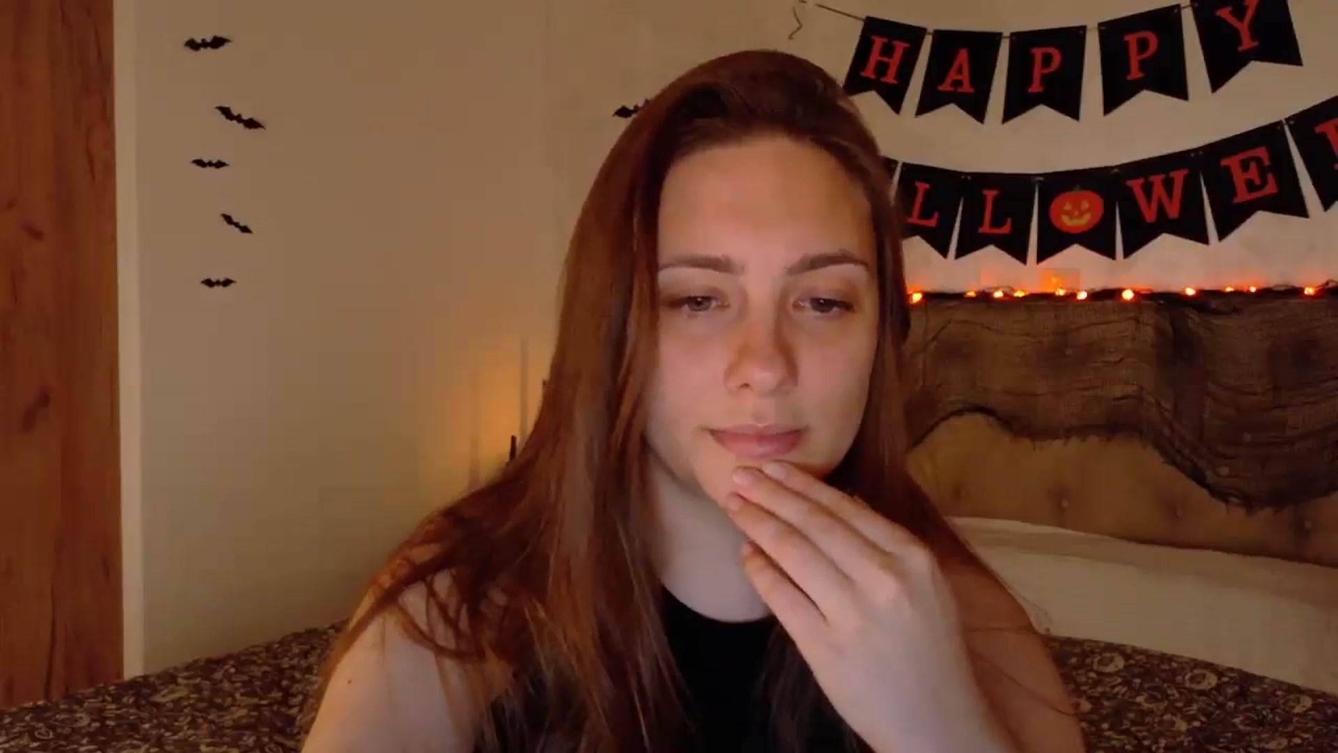 Gallery image thumbnail from QueenOfTease_'s myfreecams stream on, 10/12/2025, 07:09 image 3 of 20