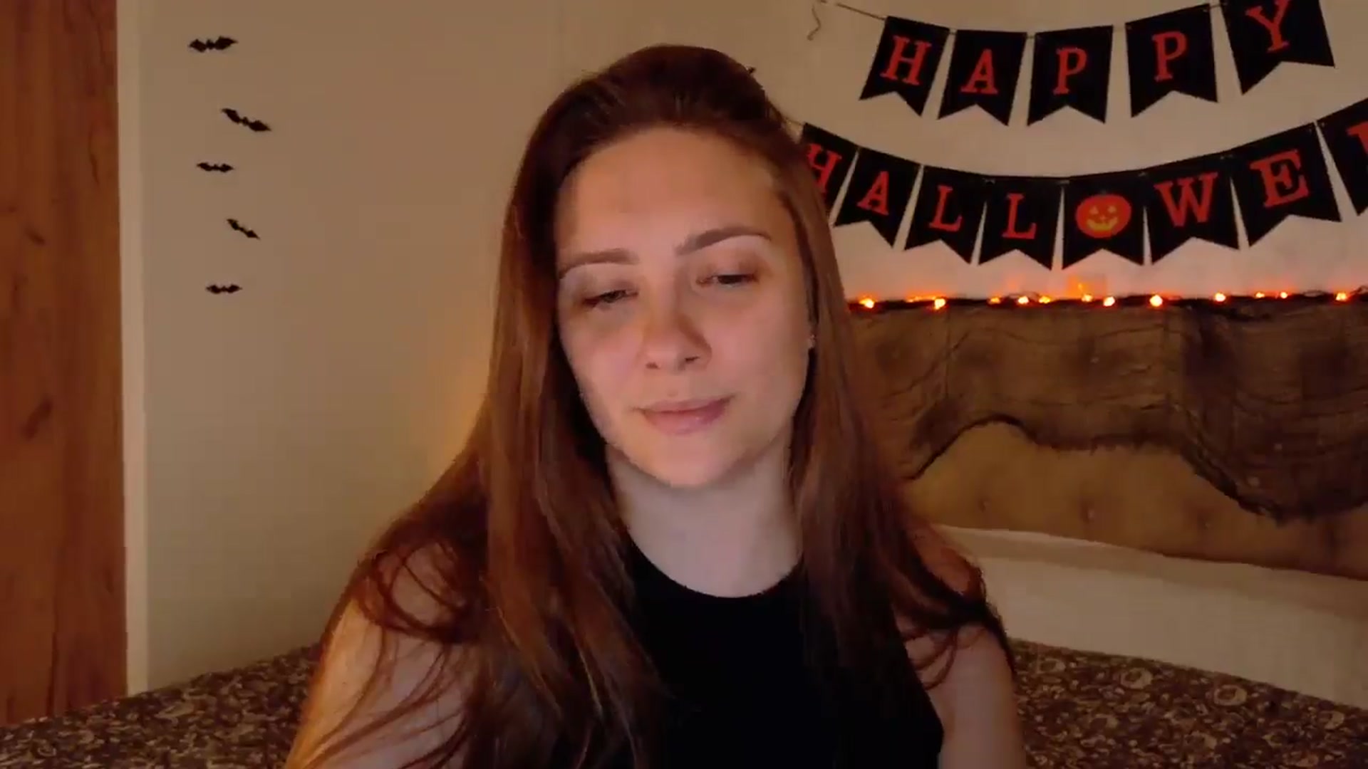 Gallery image thumbnail from QueenOfTease_'s myfreecams stream on, 10/12/2025, 07:09 image 2 of 20