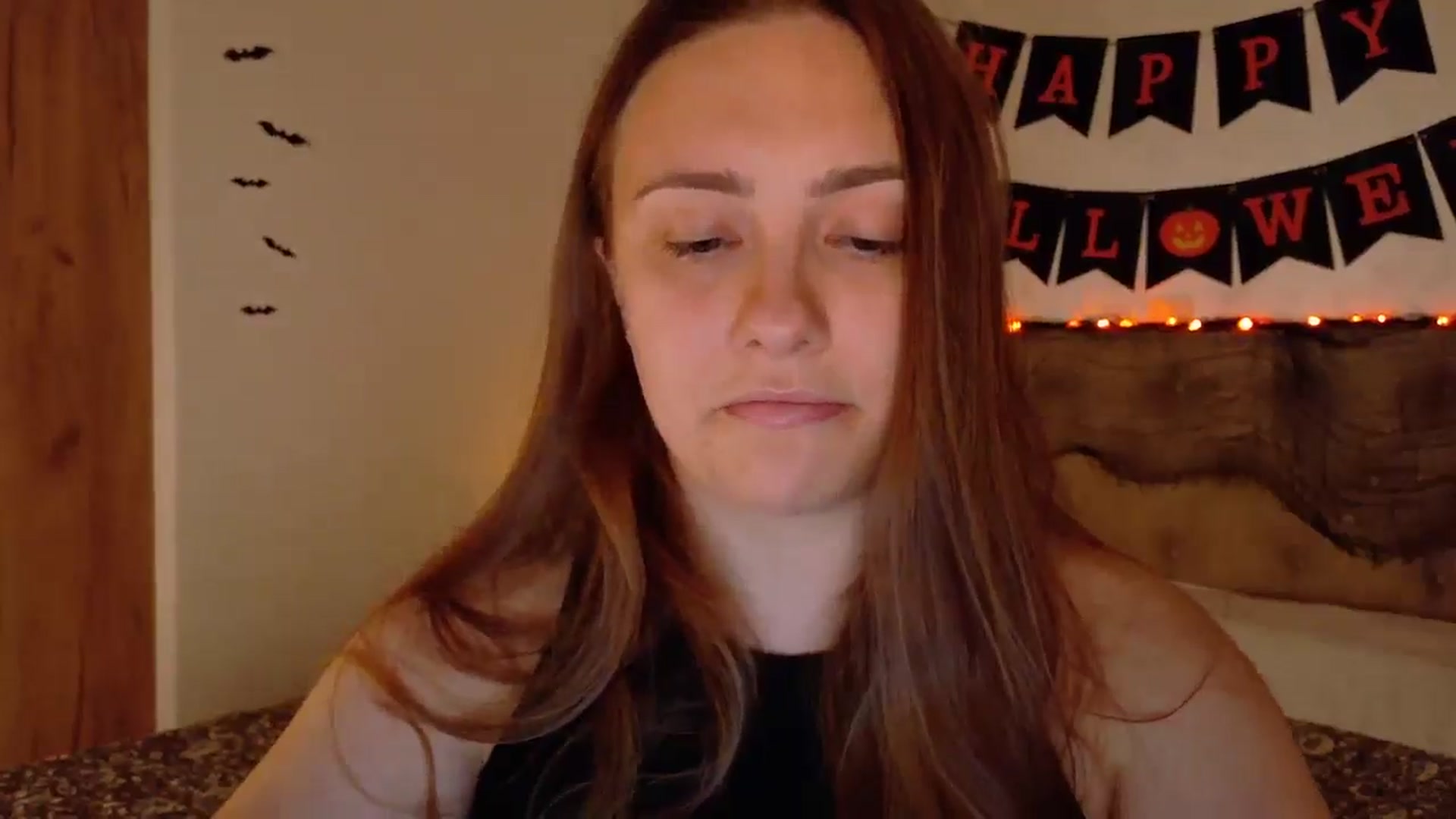 Gallery image thumbnail from QueenOfTease_'s myfreecams stream on, 10/12/2025, 07:09 image 13 of 20