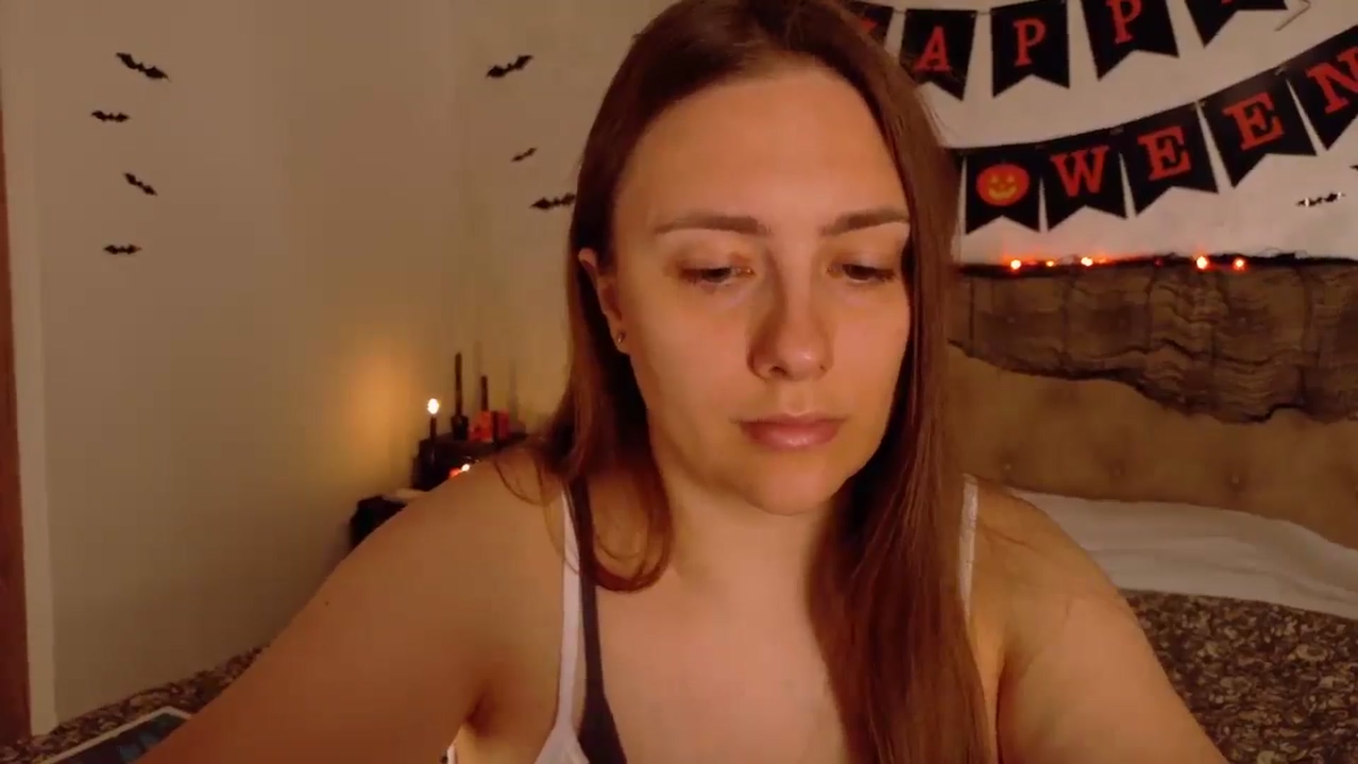 Gallery image thumbnail from QueenOfTease_'s myfreecams stream on, 10/15/2025, 06:43 image 3 of 20