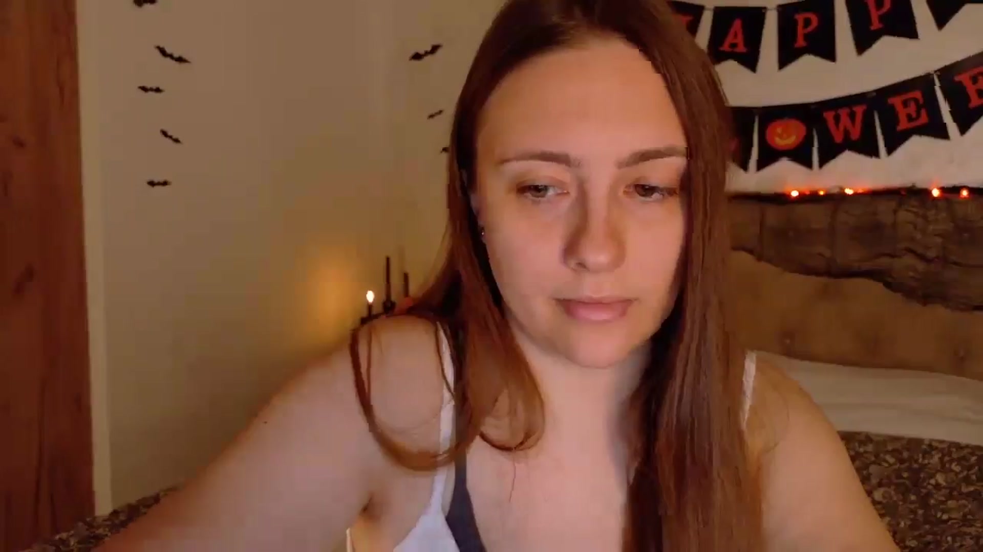 Gallery image thumbnail from QueenOfTease_'s myfreecams stream on, 10/15/2025, 06:43 image 11 of 20