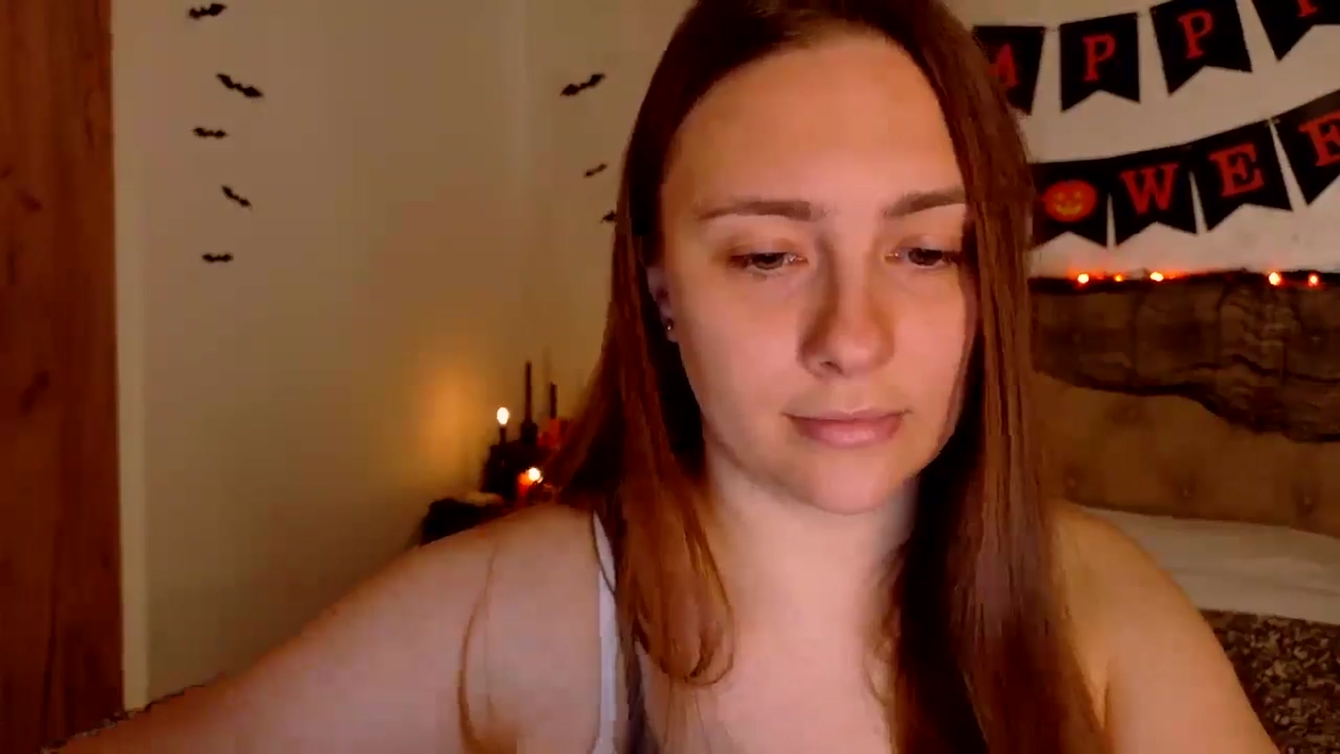 Gallery image thumbnail from QueenOfTease_'s myfreecams stream on, 10/15/2025, 06:43 image 13 of 20