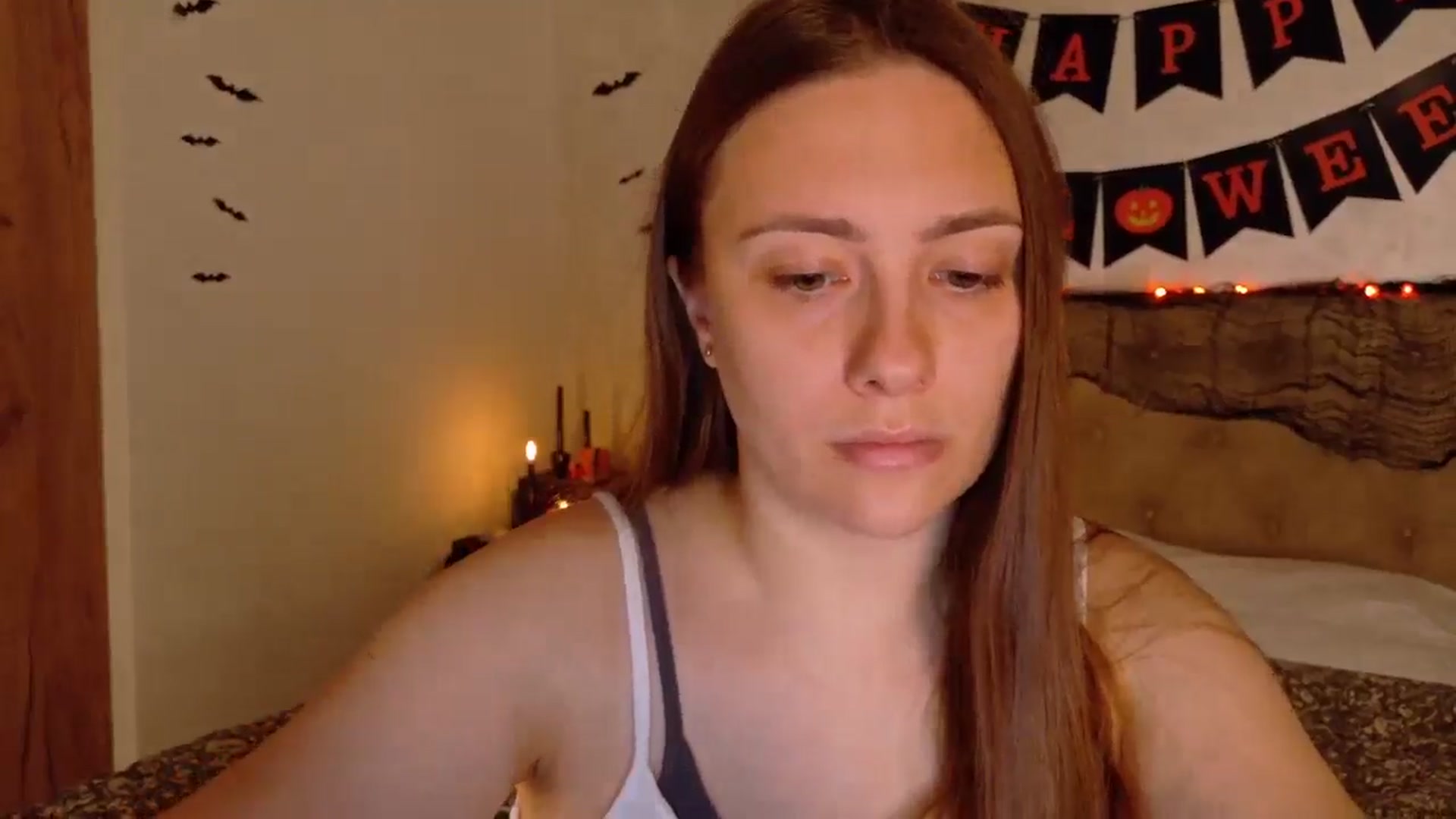 Gallery image thumbnail from QueenOfTease_'s myfreecams stream on, 10/15/2025, 07:28 image 2 of 20