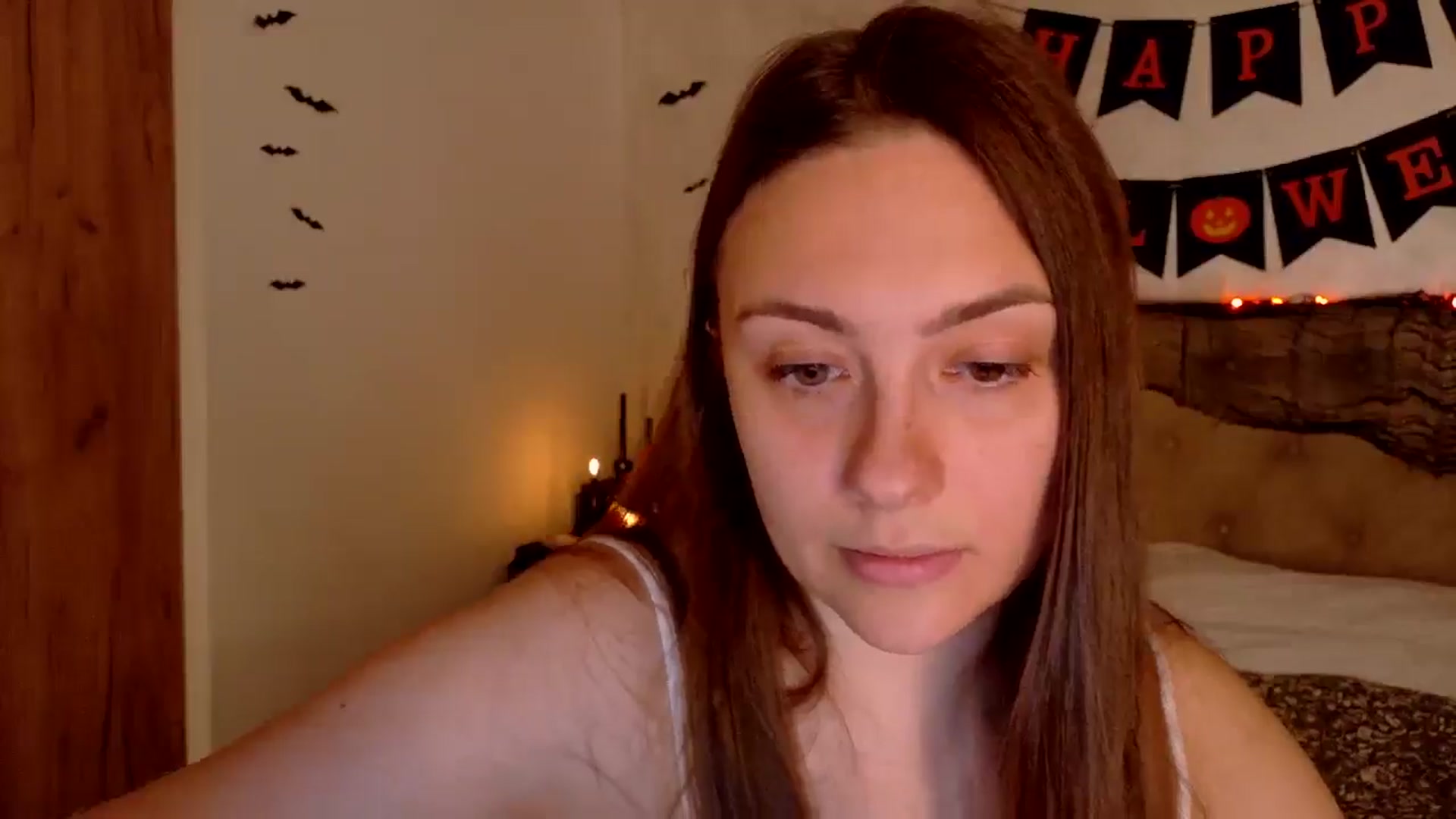 Gallery image thumbnail from QueenOfTease_'s myfreecams stream on, 10/15/2025, 07:28 image 18 of 20