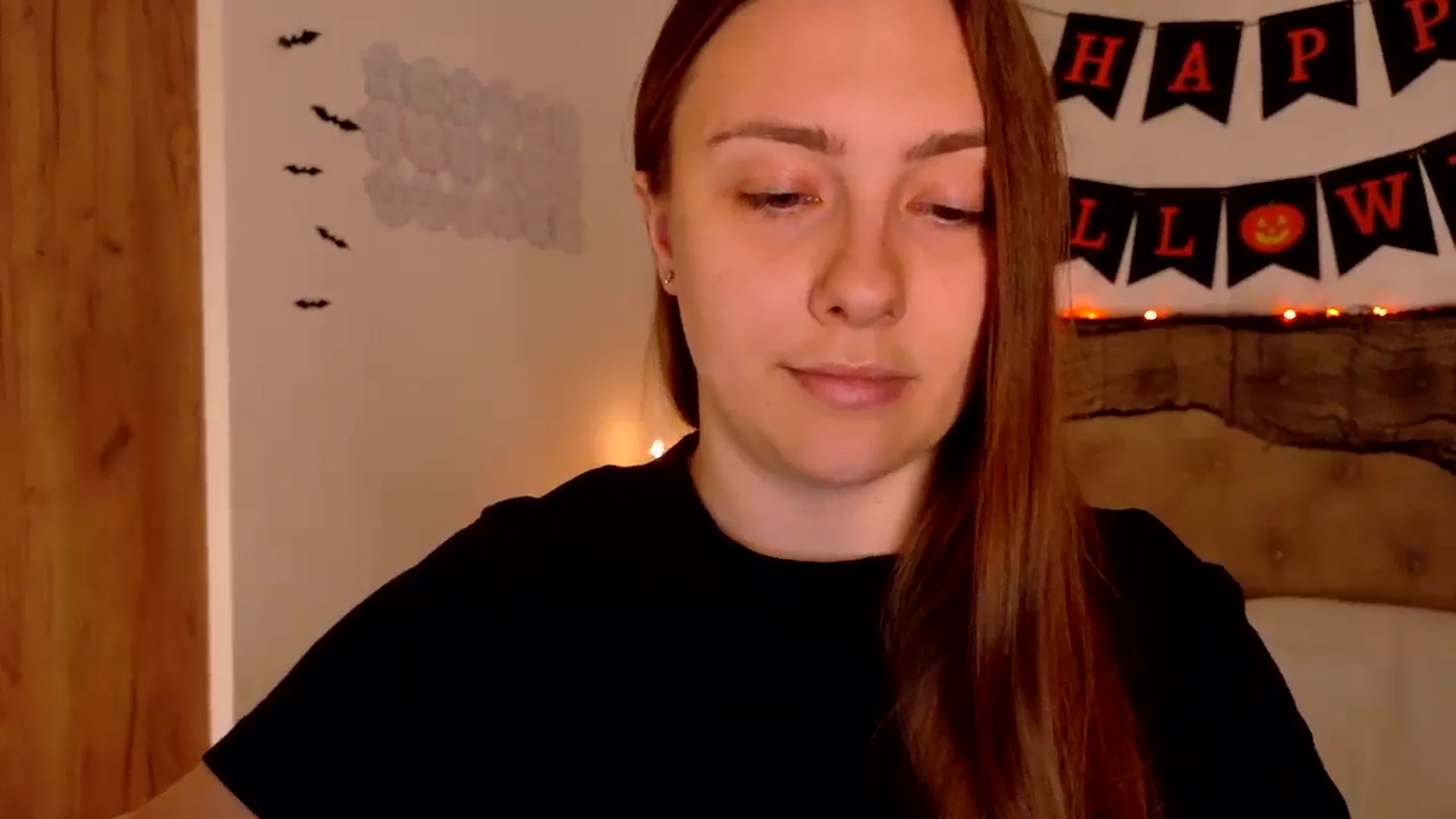 Gallery image thumbnail from QueenOfTease_'s myfreecams stream on, 10/16/2025, 05:24 image 20 of 20