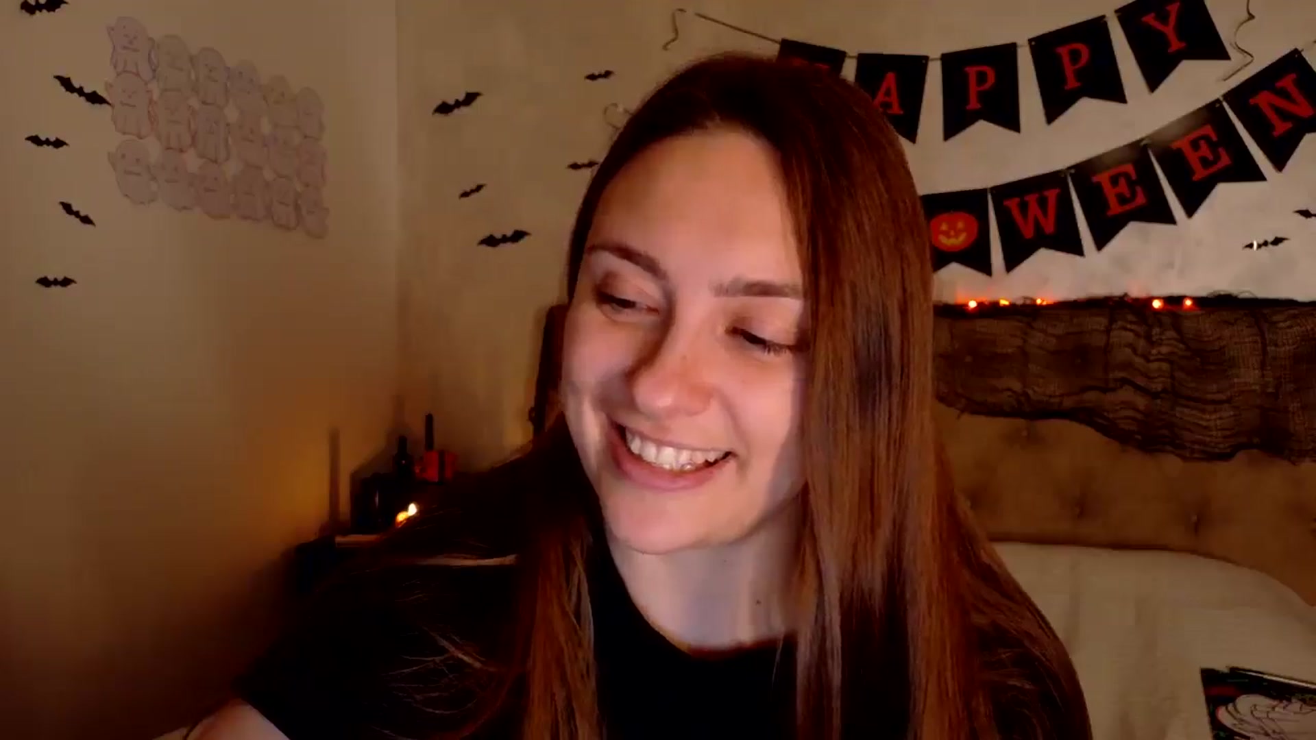 Gallery image thumbnail from QueenOfTease_'s myfreecams stream on, 10/16/2025, 06:30 image 11 of 20