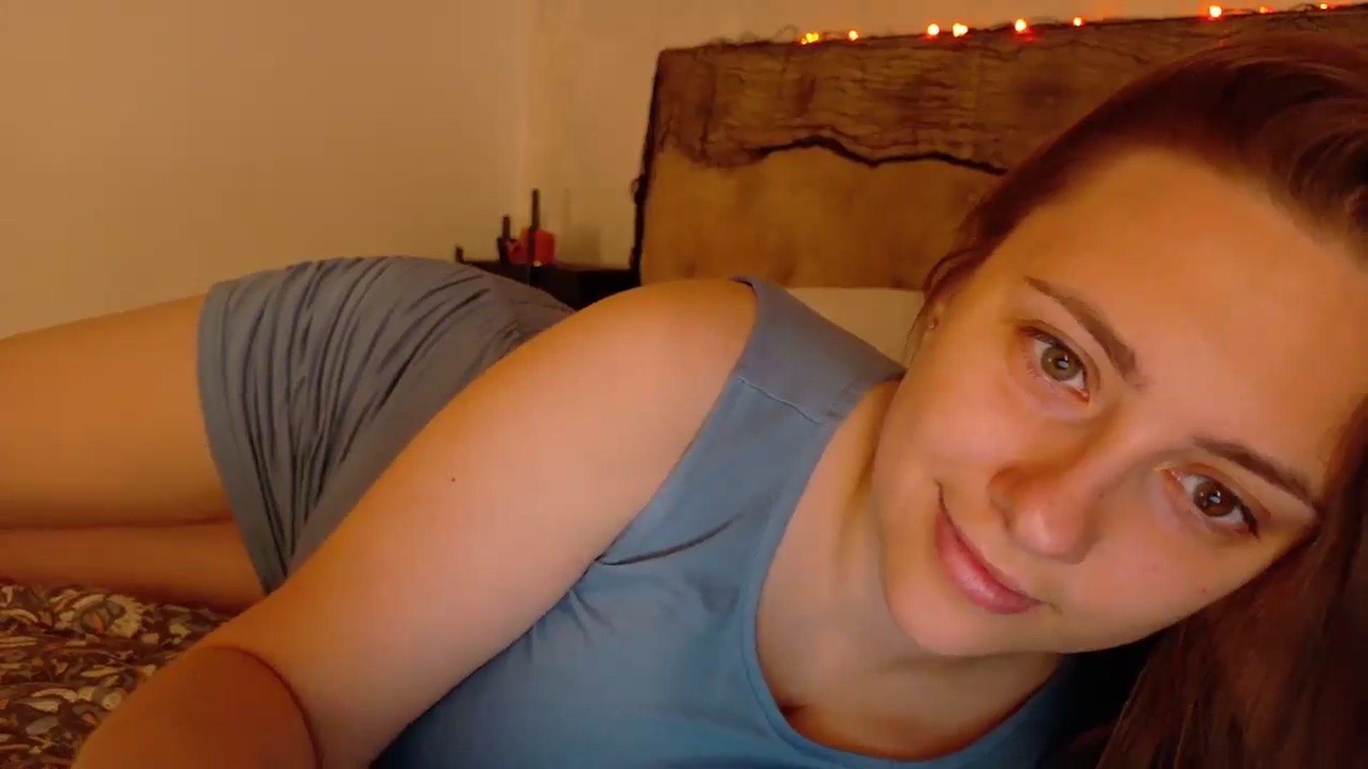 Gallery image thumbnail from QueenOfTease_'s myfreecams stream on, 10/17/2025, 06:03 image 2 of 20