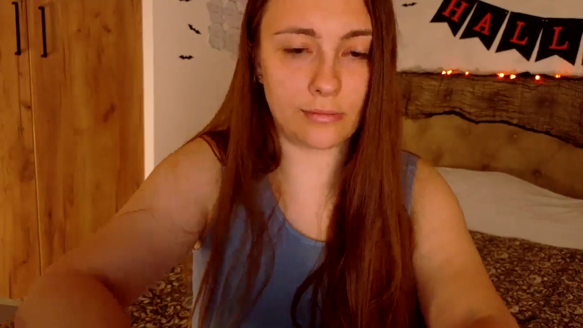 Gallery image thumbnail from QueenOfTease_'s myfreecams stream on, 10/17/2025, 07:15 image 15 of 20