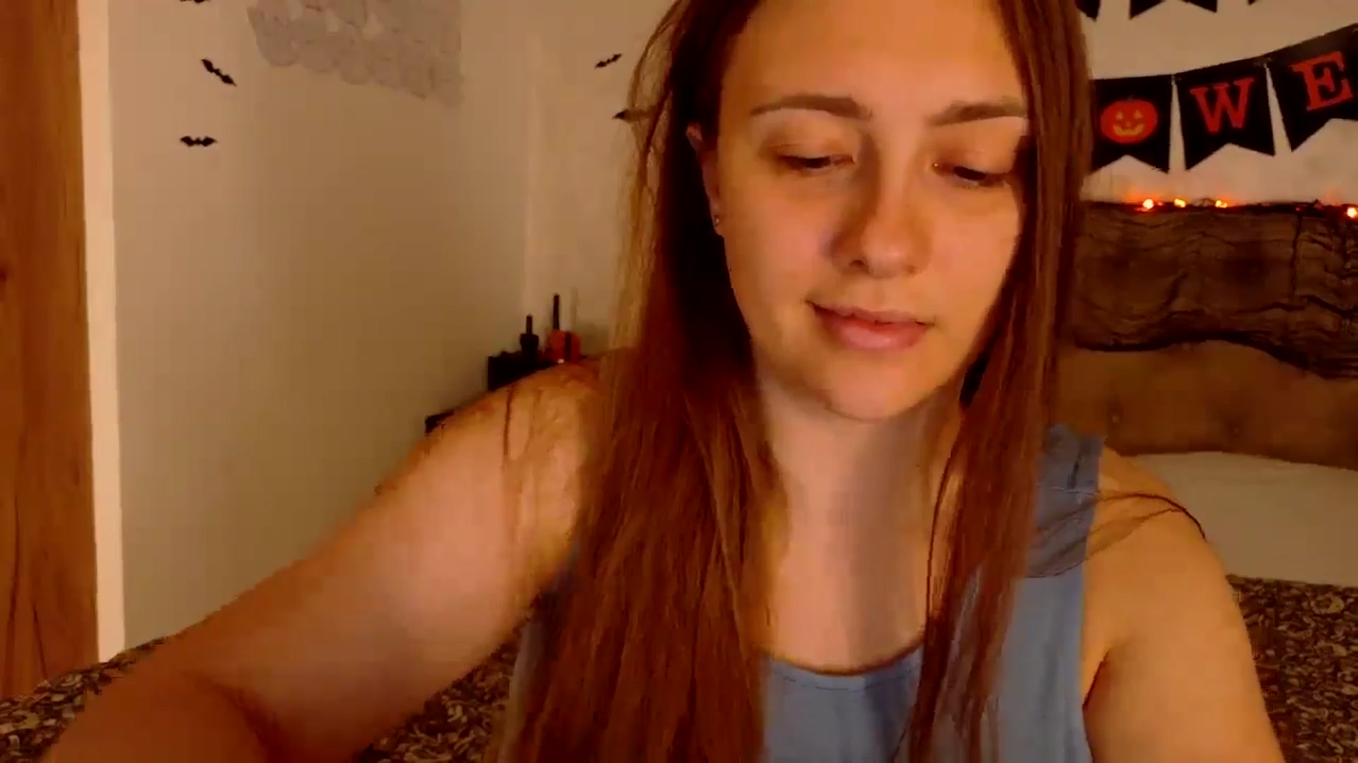 Gallery image thumbnail from QueenOfTease_'s myfreecams stream on, 10/17/2025, 07:15 image 8 of 20