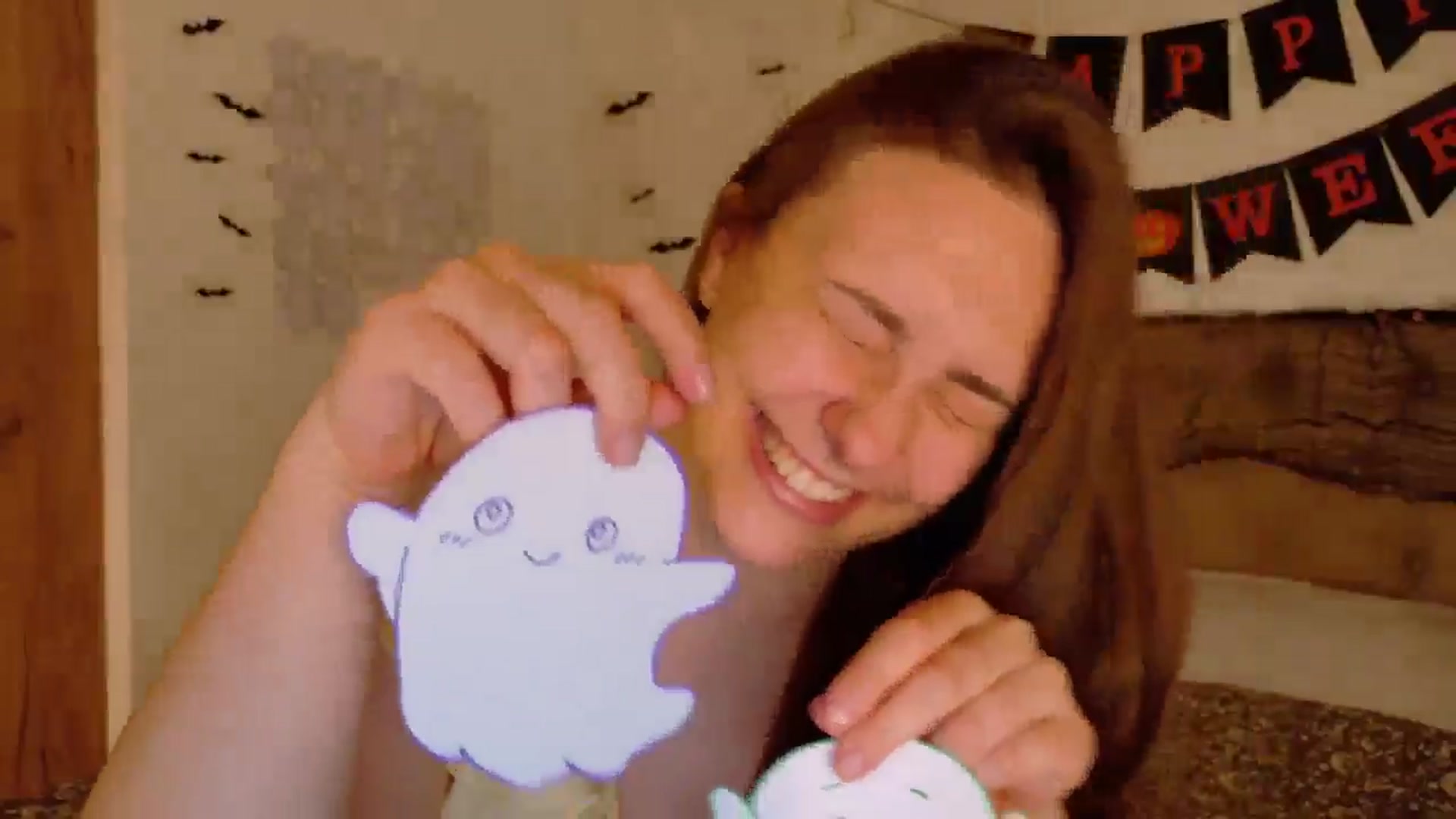 Gallery image thumbnail from QueenOfTease_'s myfreecams stream on, 10/19/2025, 07:29 image 5 of 20