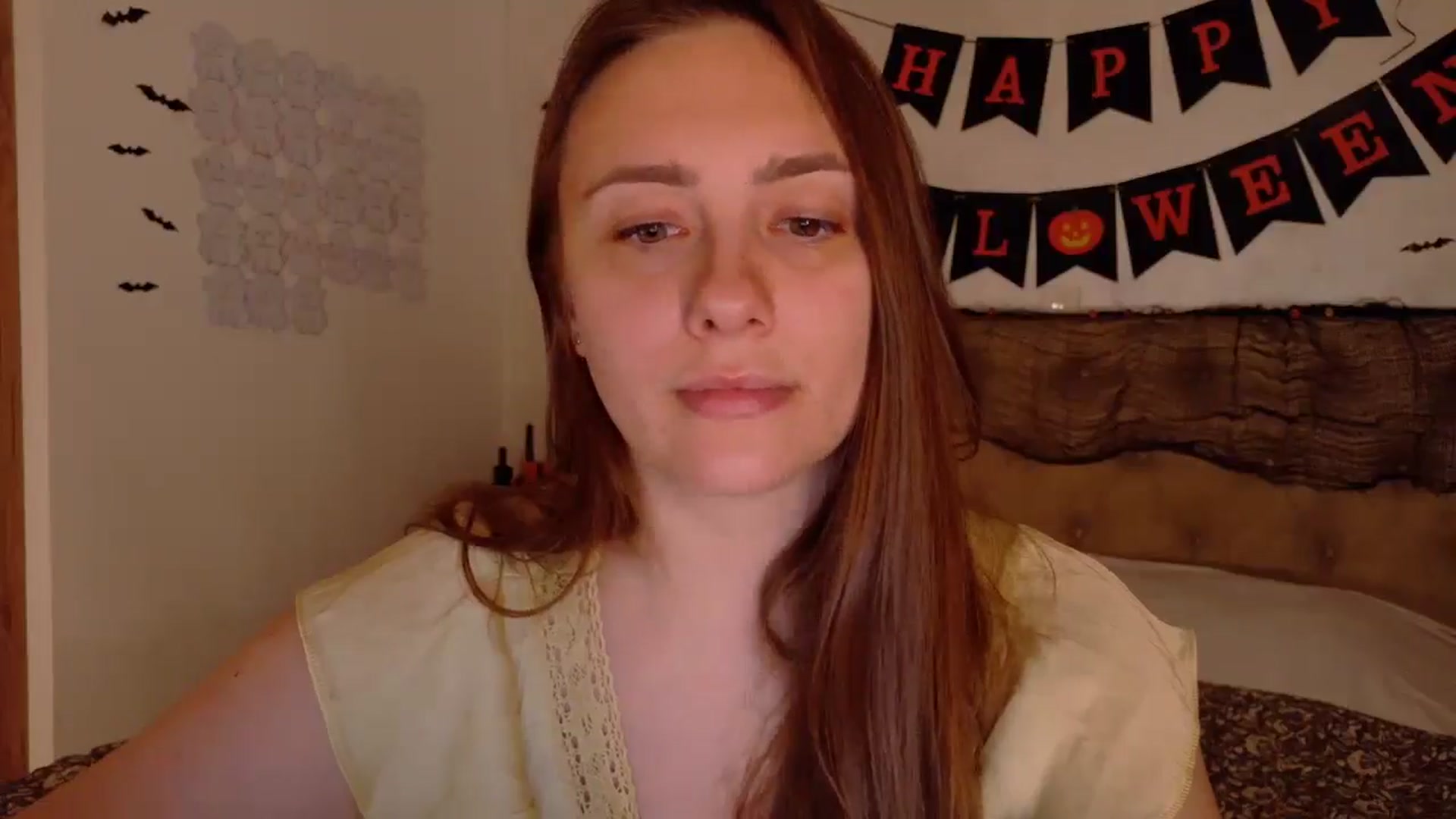 Gallery image thumbnail from QueenOfTease_'s myfreecams stream on, 10/19/2025, 07:29 image 19 of 20