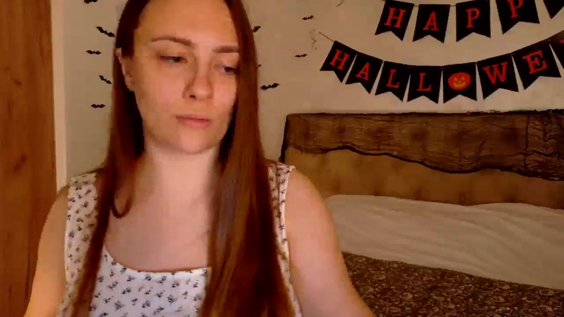 Gallery image thumbnail from QueenOfTease_'s myfreecams stream on, 10/22/2025, 06:59 image 10 of 20