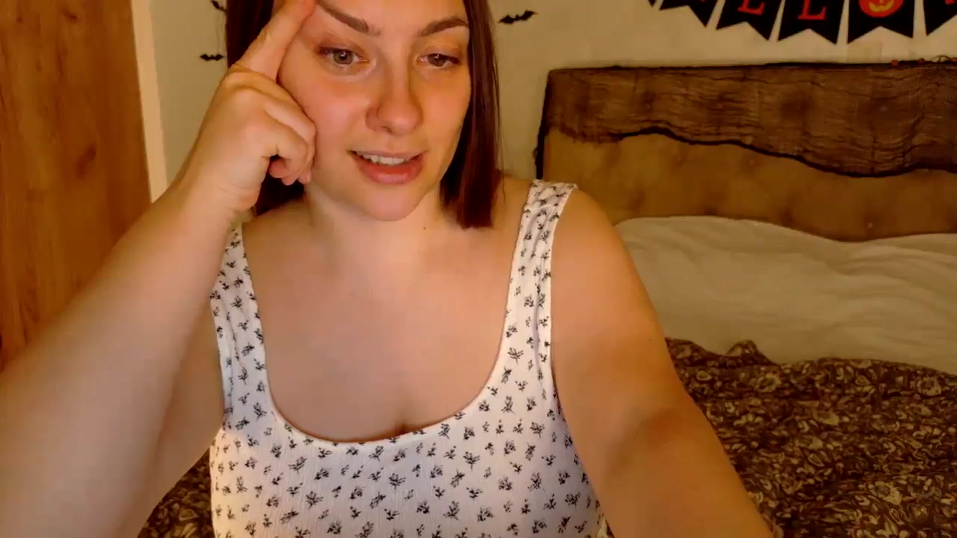 Gallery image thumbnail from QueenOfTease_'s myfreecams stream on, 10/22/2025, 06:59 image 20 of 20