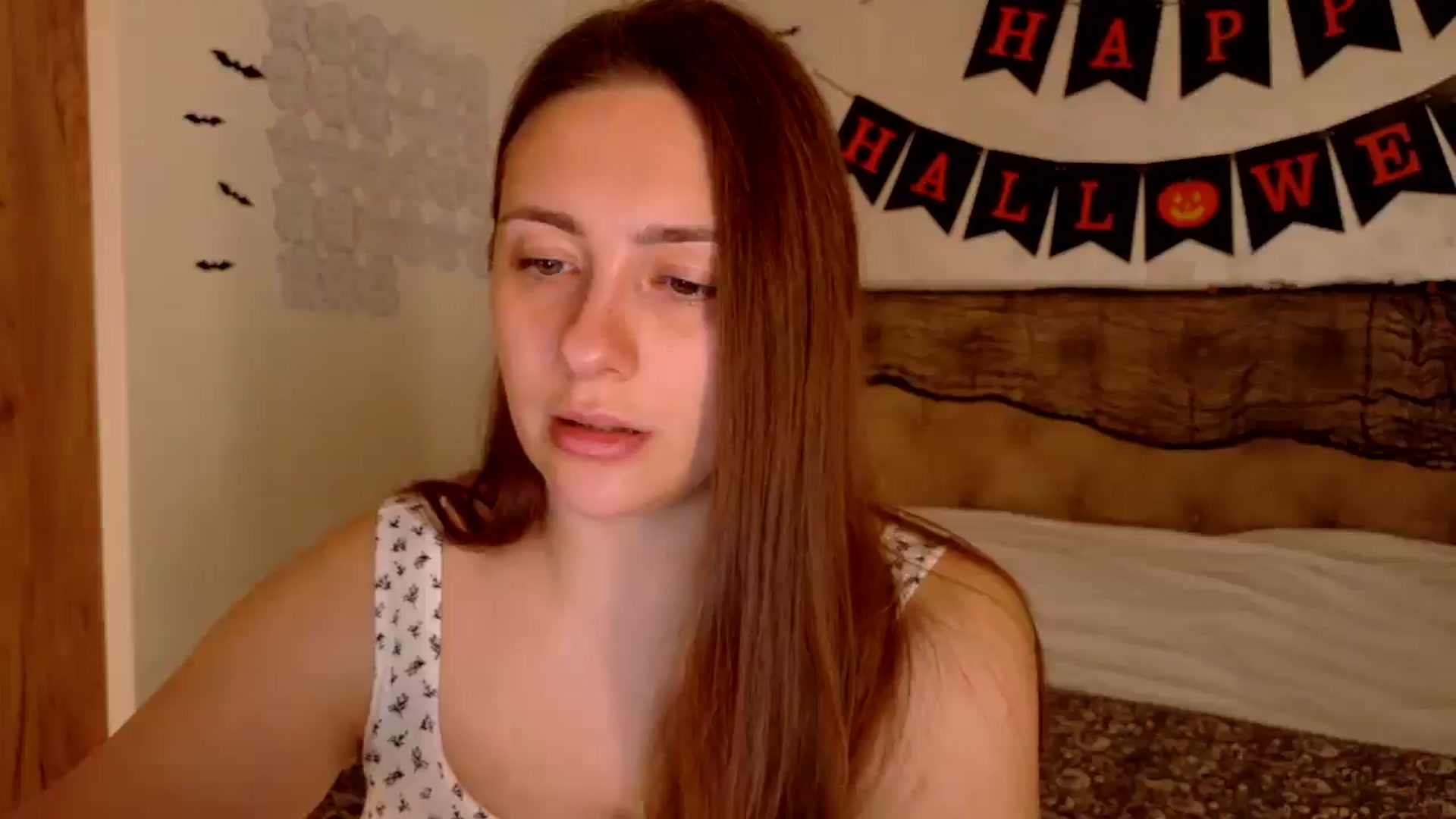 Gallery image thumbnail from QueenOfTease_'s myfreecams stream on, 10/22/2025, 06:59 image 1 of 20