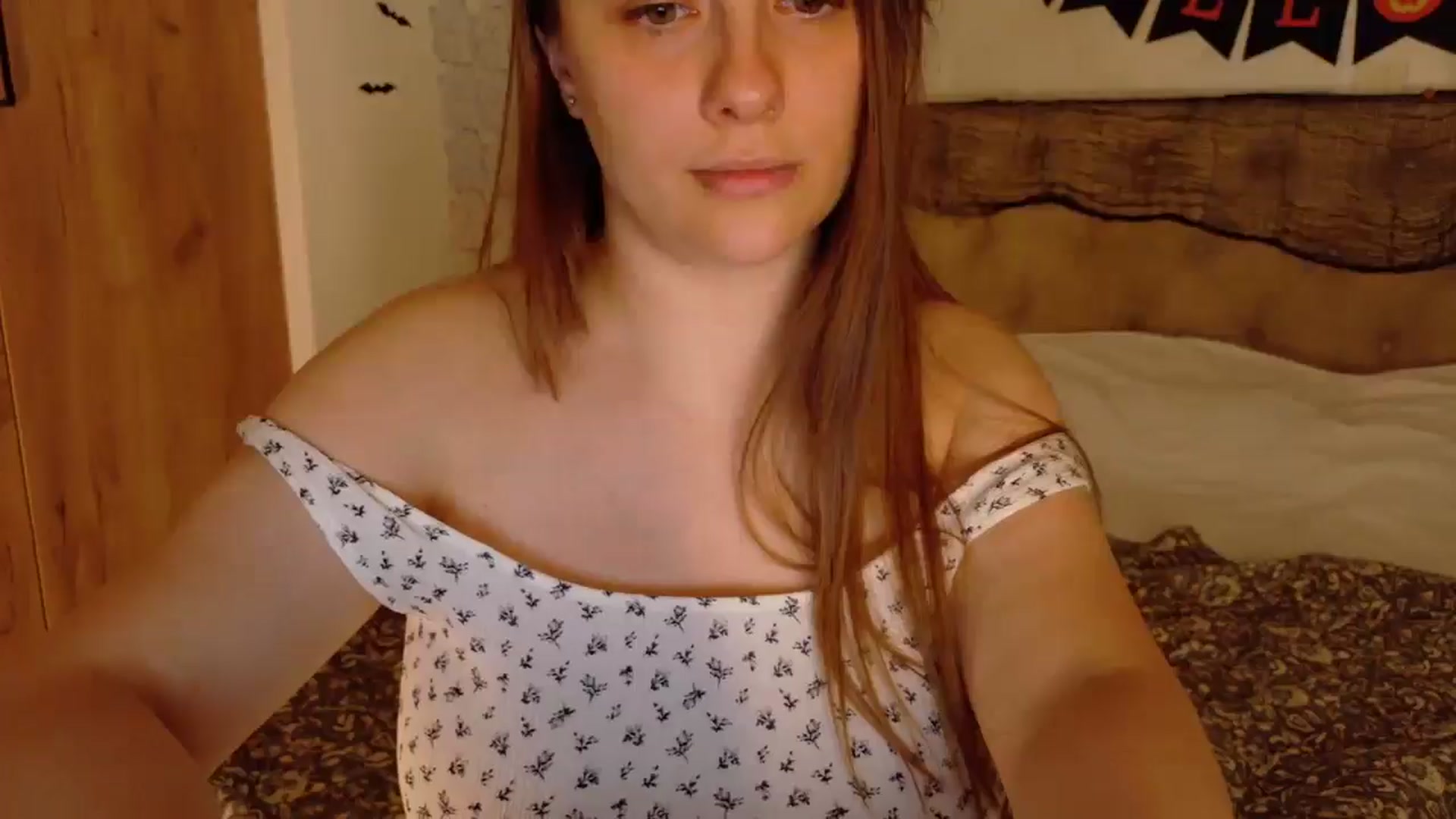 Gallery image thumbnail from QueenOfTease_'s myfreecams stream on, 10/22/2025, 08:01 image 12 of 20