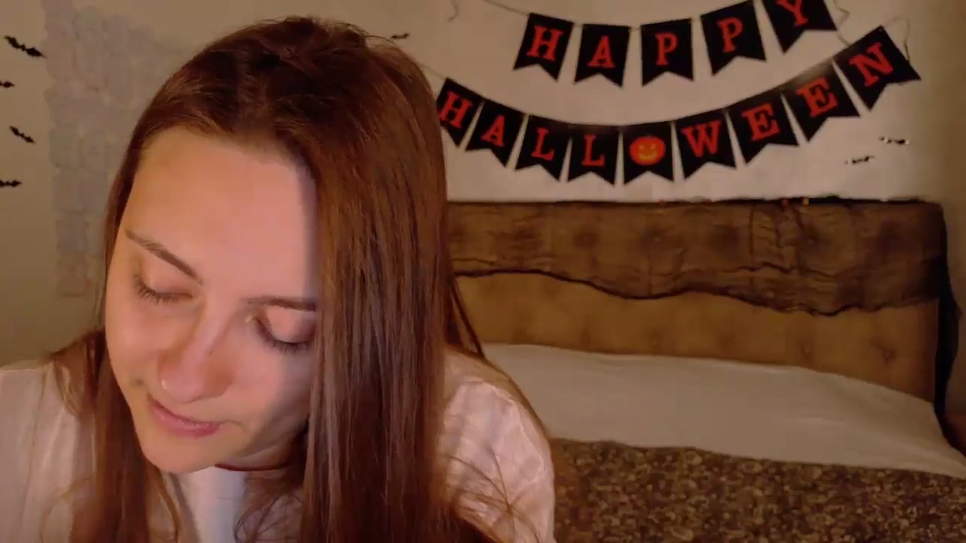 Gallery image thumbnail from QueenOfTease_'s myfreecams stream on, 10/23/2025, 06:48 image 7 of 20