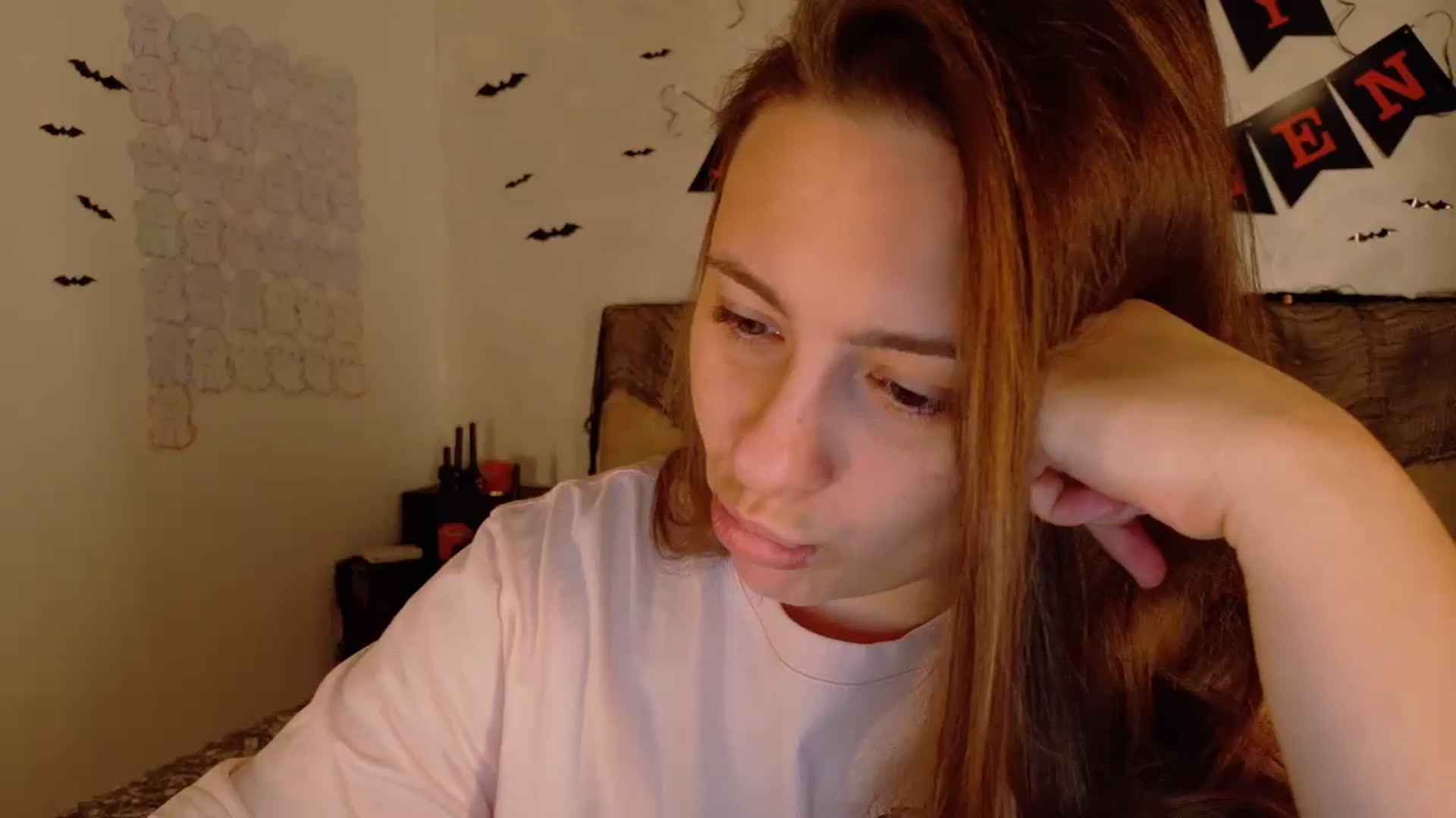 Gallery image thumbnail from QueenOfTease_'s myfreecams stream on, 10/23/2025, 06:48 image 1 of 20