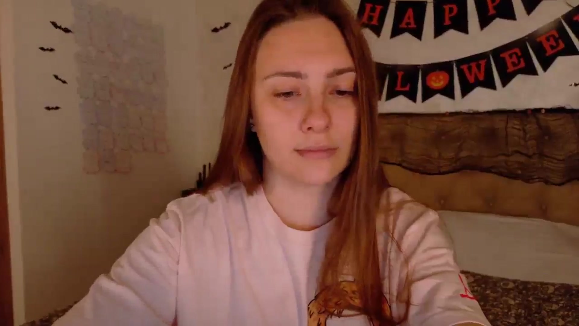 Gallery image thumbnail from QueenOfTease_'s myfreecams stream on, 10/23/2025, 06:48 image 10 of 20