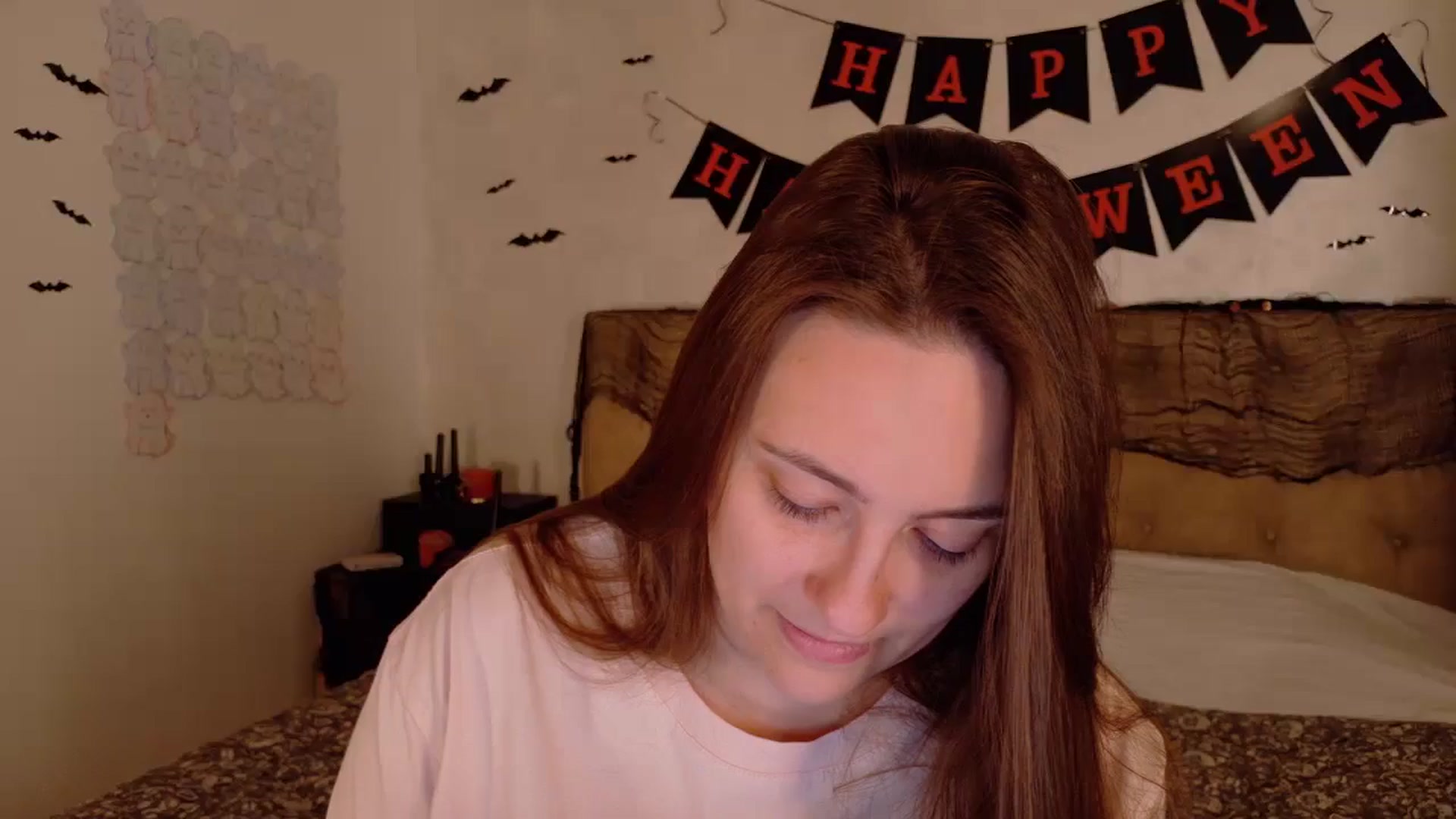 Gallery image thumbnail from QueenOfTease_'s myfreecams stream on, 10/23/2025, 06:48 image 4 of 20