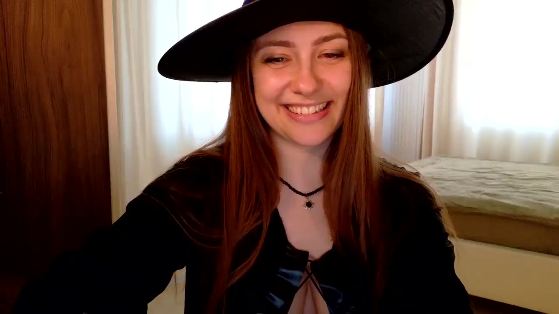 Gallery image thumbnail from QueenOfTease_'s myfreecams stream on, 10/31/2025, 07:01 image 7 of 20