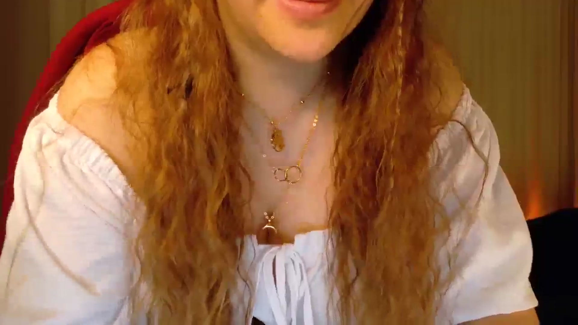 Gallery image thumbnail from QueenOfTease_'s myfreecams stream on, 11/01/2025, 05:34 image 7 of 20