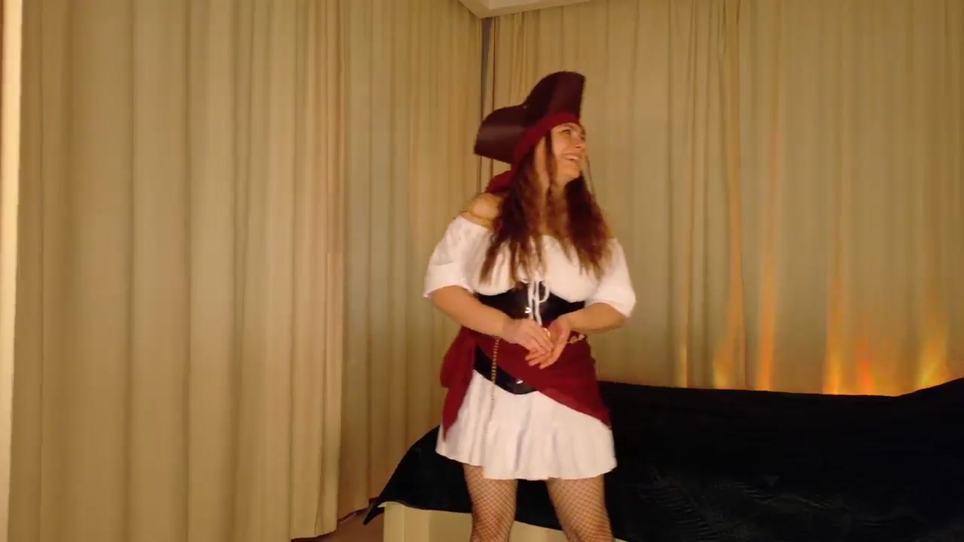 Gallery image thumbnail from QueenOfTease_'s myfreecams stream on, 11/01/2025, 05:34 image 18 of 20
