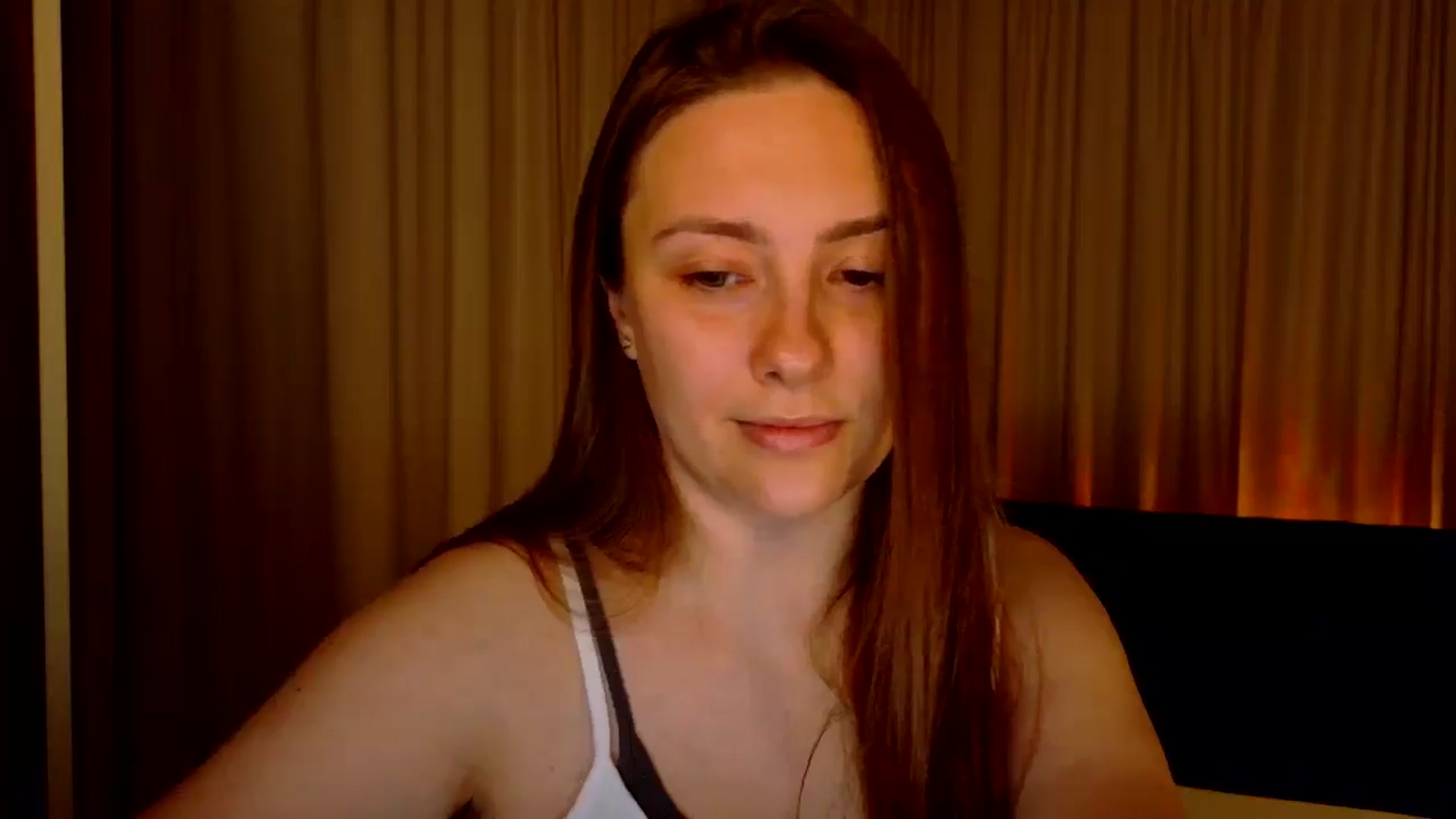 Gallery image thumbnail from QueenOfTease_'s myfreecams stream on, 11/03/2025, 05:51 image 17 of 20