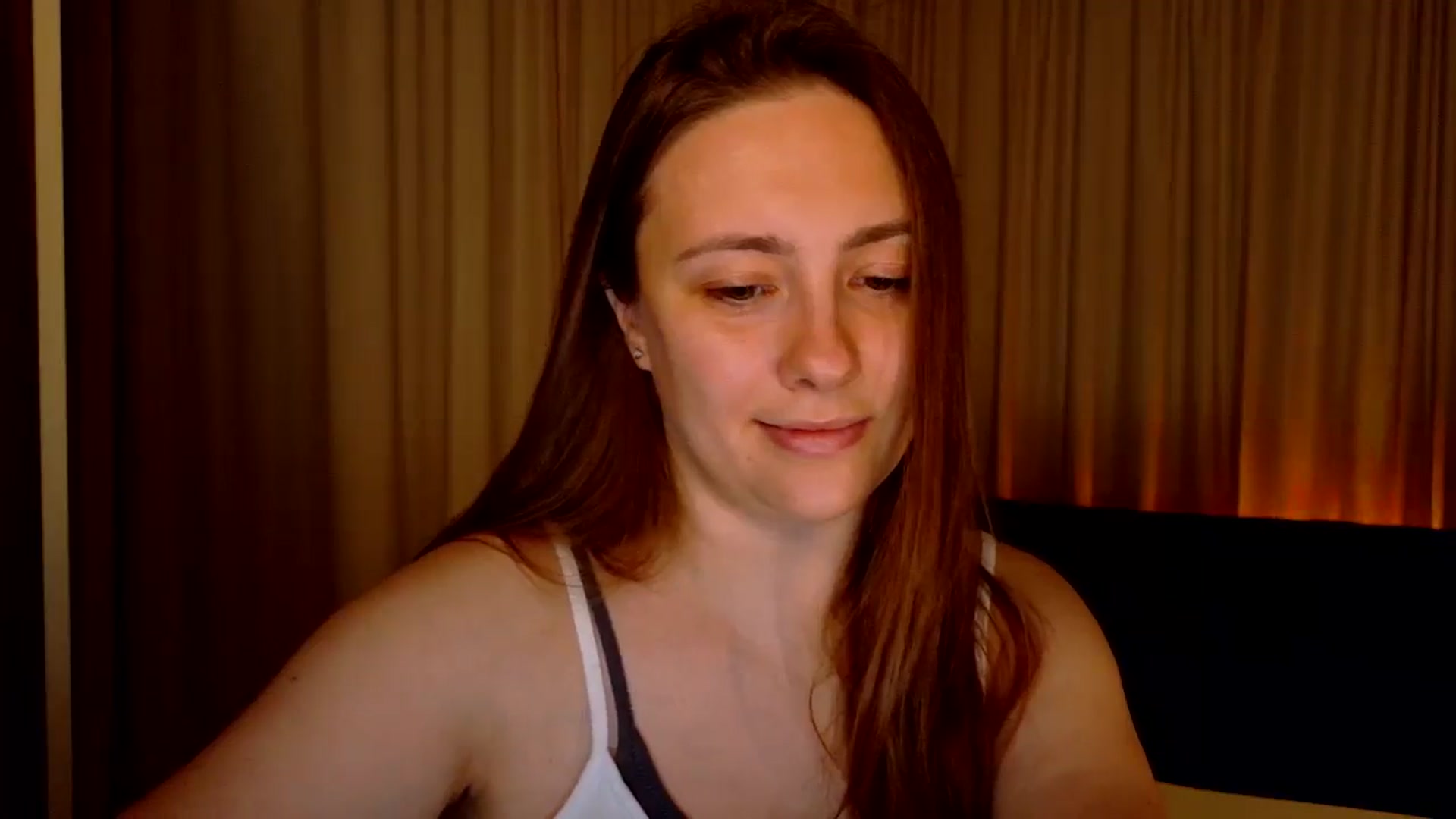 Gallery image thumbnail from QueenOfTease_'s myfreecams stream on, 11/03/2025, 05:51 image 16 of 20