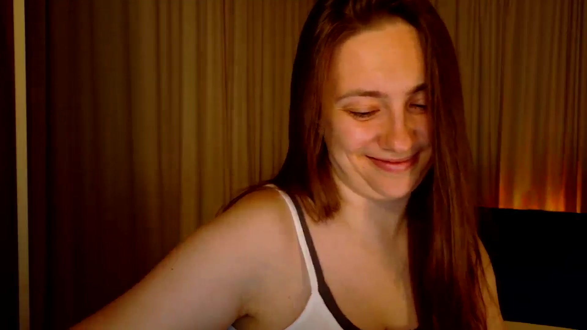 Gallery image thumbnail from QueenOfTease_'s myfreecams stream on, 11/03/2025, 05:51 image 8 of 20