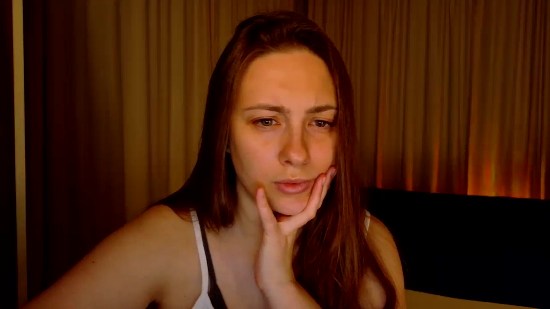 Gallery image thumbnail from QueenOfTease_'s myfreecams stream on, 11/03/2025, 05:51 image 10 of 20