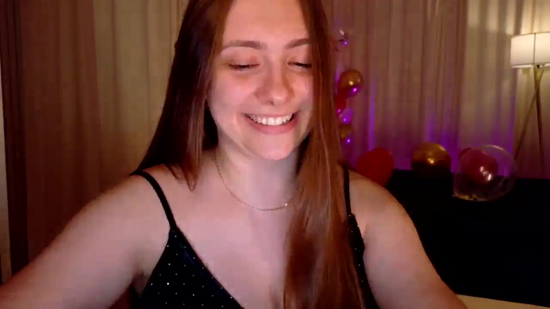 Gallery image thumbnail from QueenOfTease_'s myfreecams stream on, 11/09/2025, 06:52 image 13 of 20