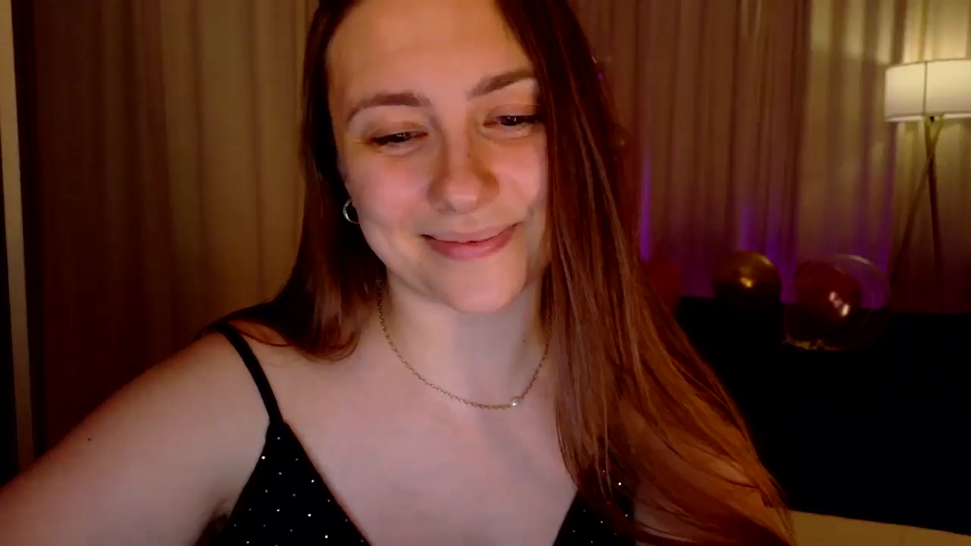 Gallery image thumbnail from QueenOfTease_'s myfreecams stream on, 11/09/2025, 06:52 image 20 of 20
