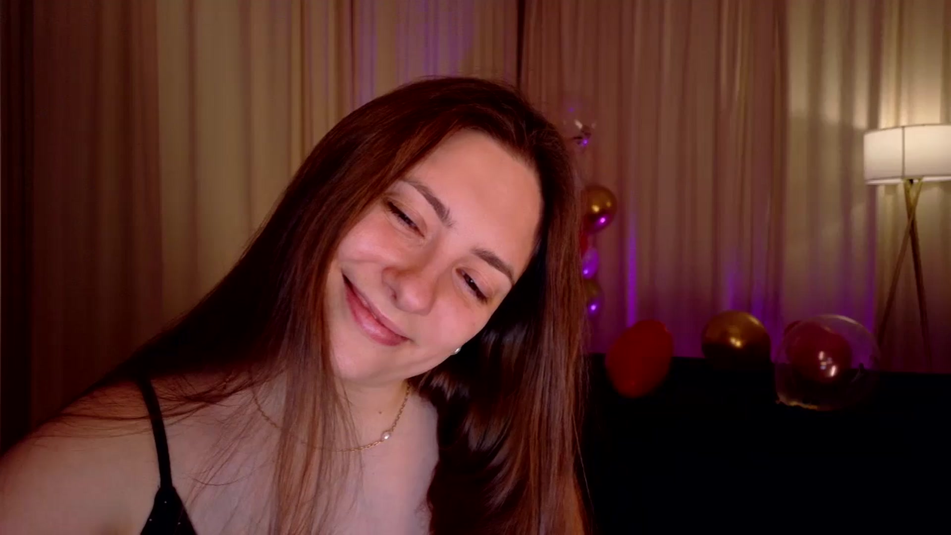 Gallery image thumbnail from QueenOfTease_'s myfreecams stream on, 11/09/2025, 06:52 image 2 of 20
