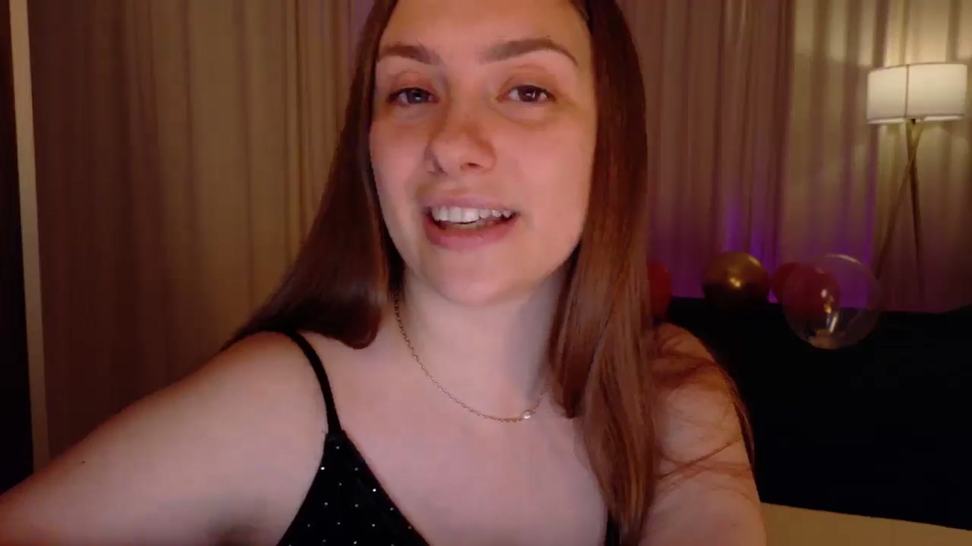 Gallery image thumbnail from QueenOfTease_'s myfreecams stream on, 11/09/2025, 07:08 image 12 of 20