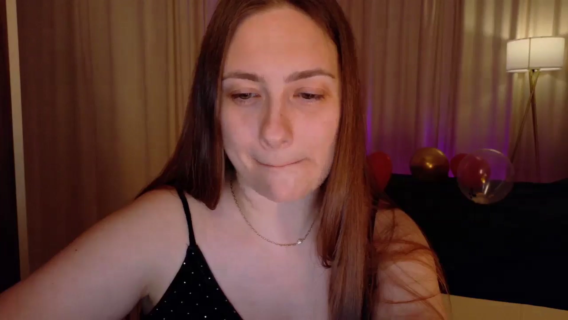 Gallery image thumbnail from QueenOfTease_'s myfreecams stream on, 11/09/2025, 07:08 image 13 of 20