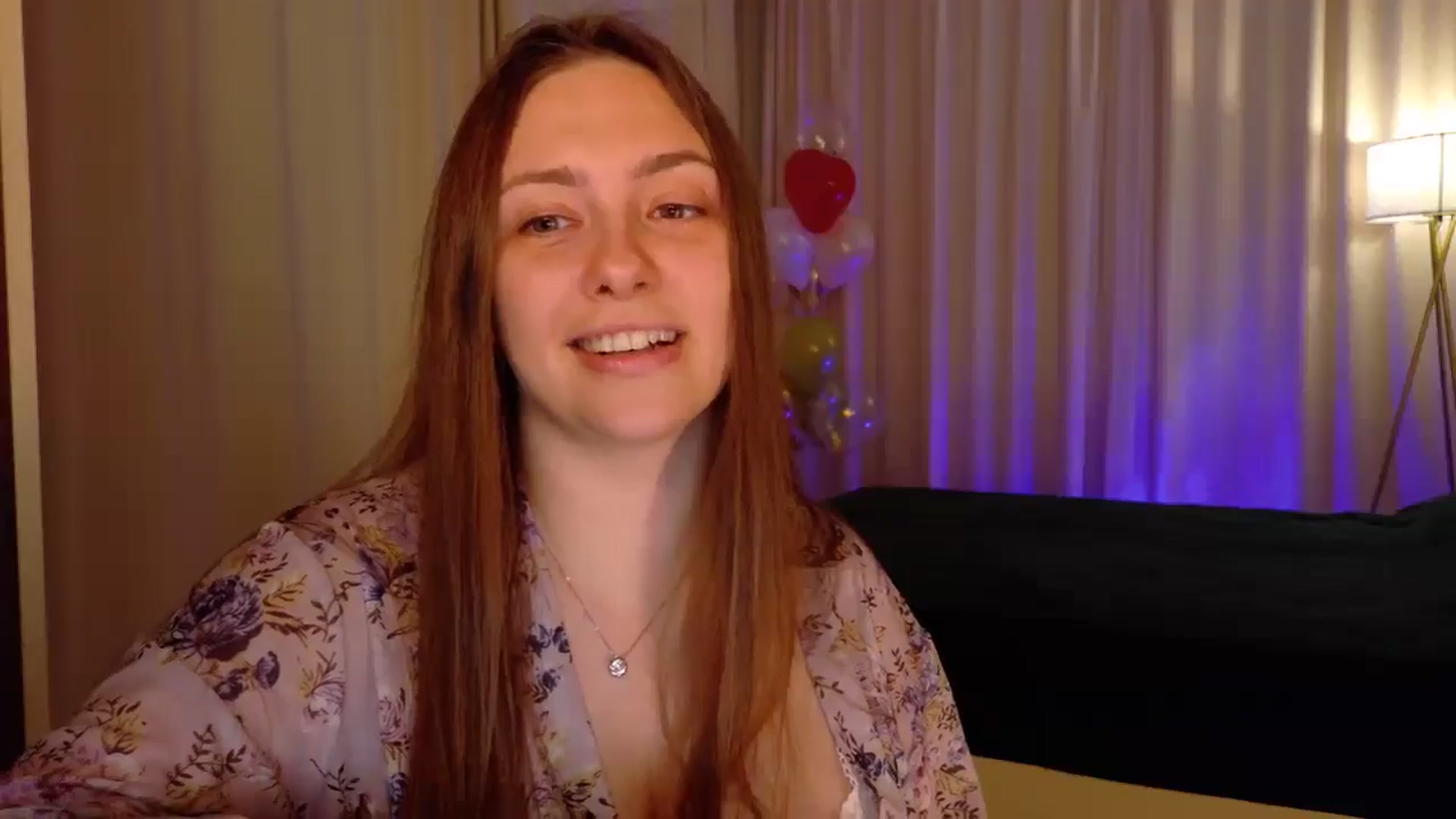 Gallery image thumbnail from QueenOfTease_'s myfreecams stream on, 11/10/2025, 06:59 image 7 of 20