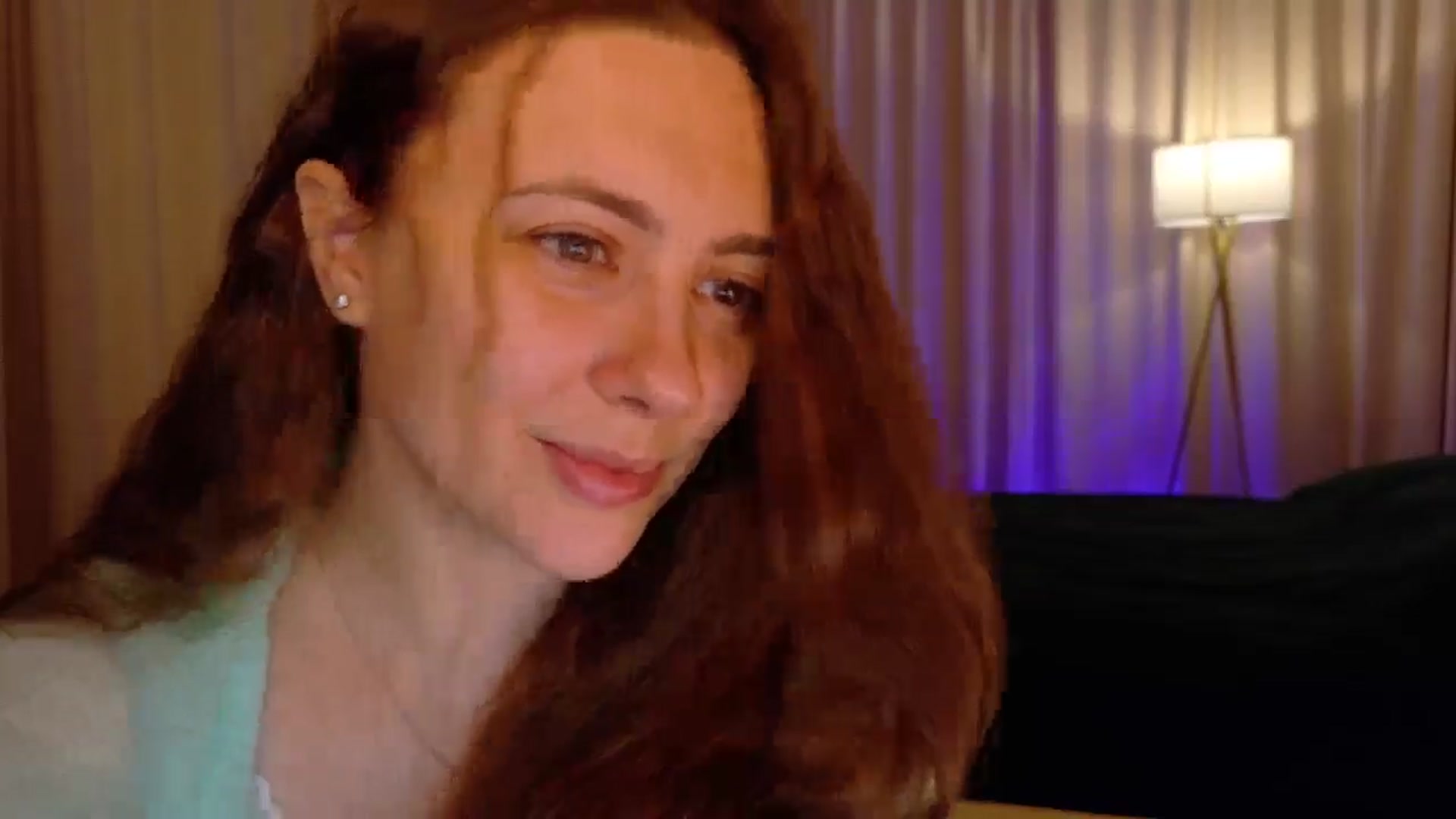 Gallery image thumbnail from QueenOfTease_'s myfreecams stream on, 11/11/2025, 06:41 image 3 of 20